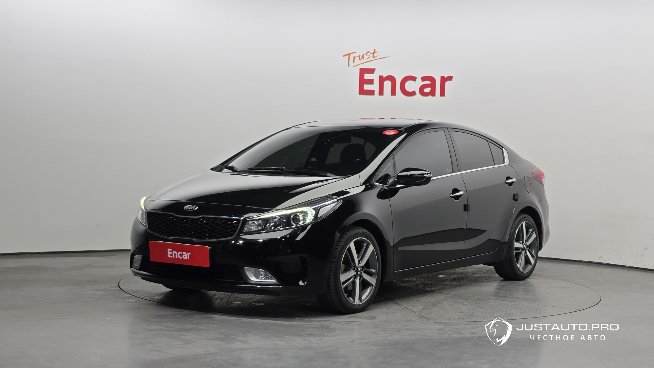 Автомобиль Kia K3