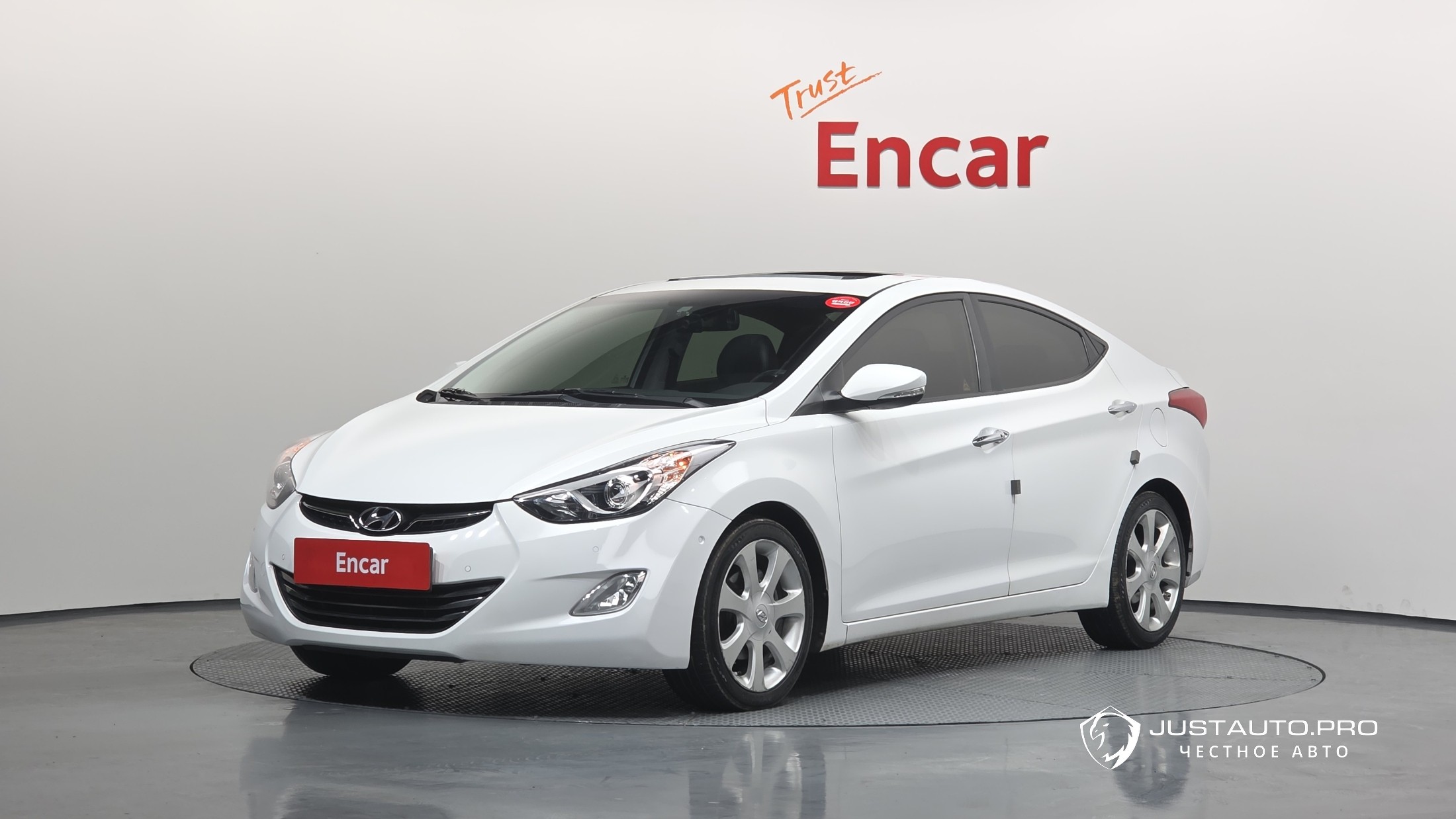 Автомобиль Hyundai AVANTE