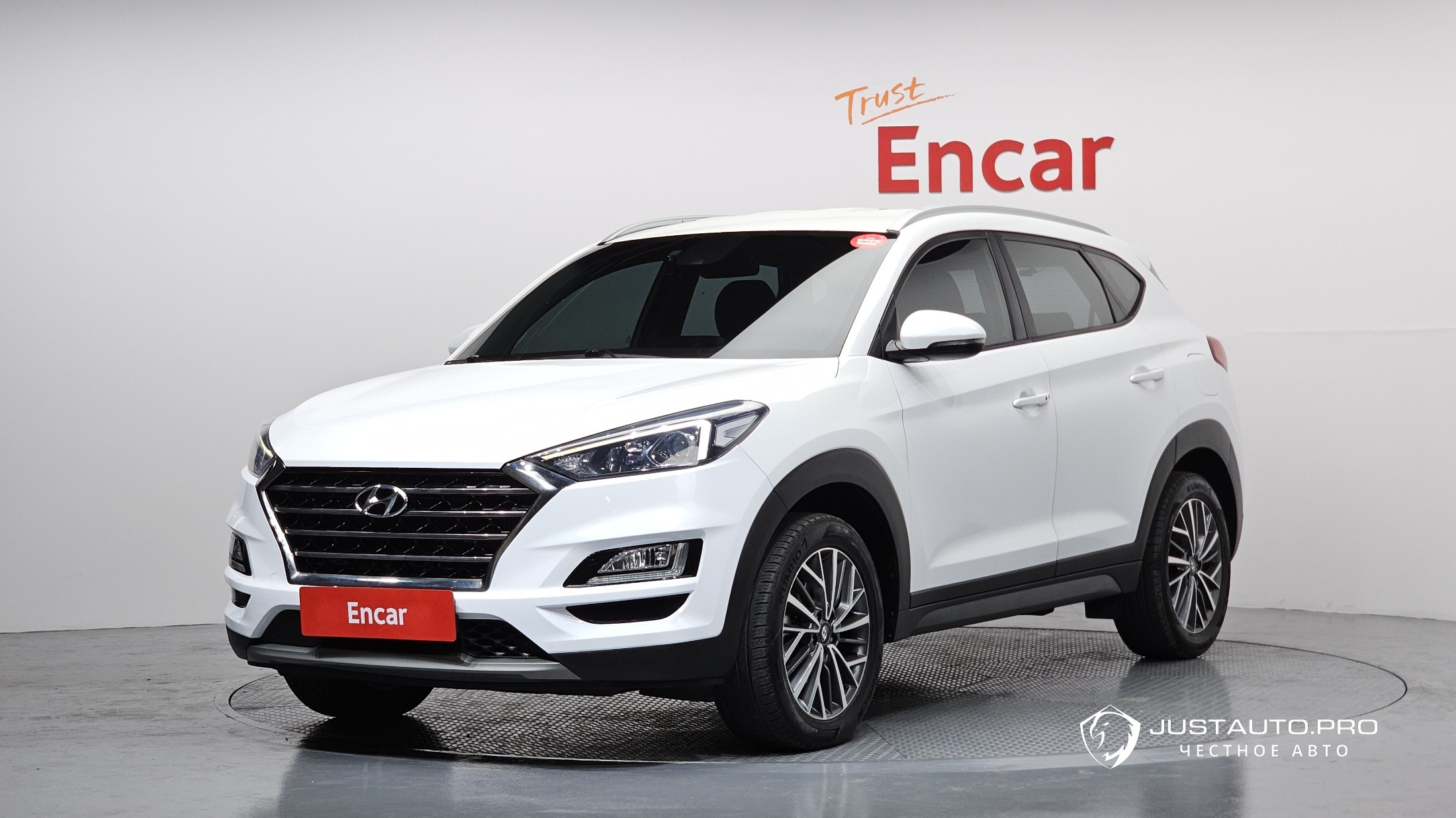 Автомобиль Hyundai Tucson