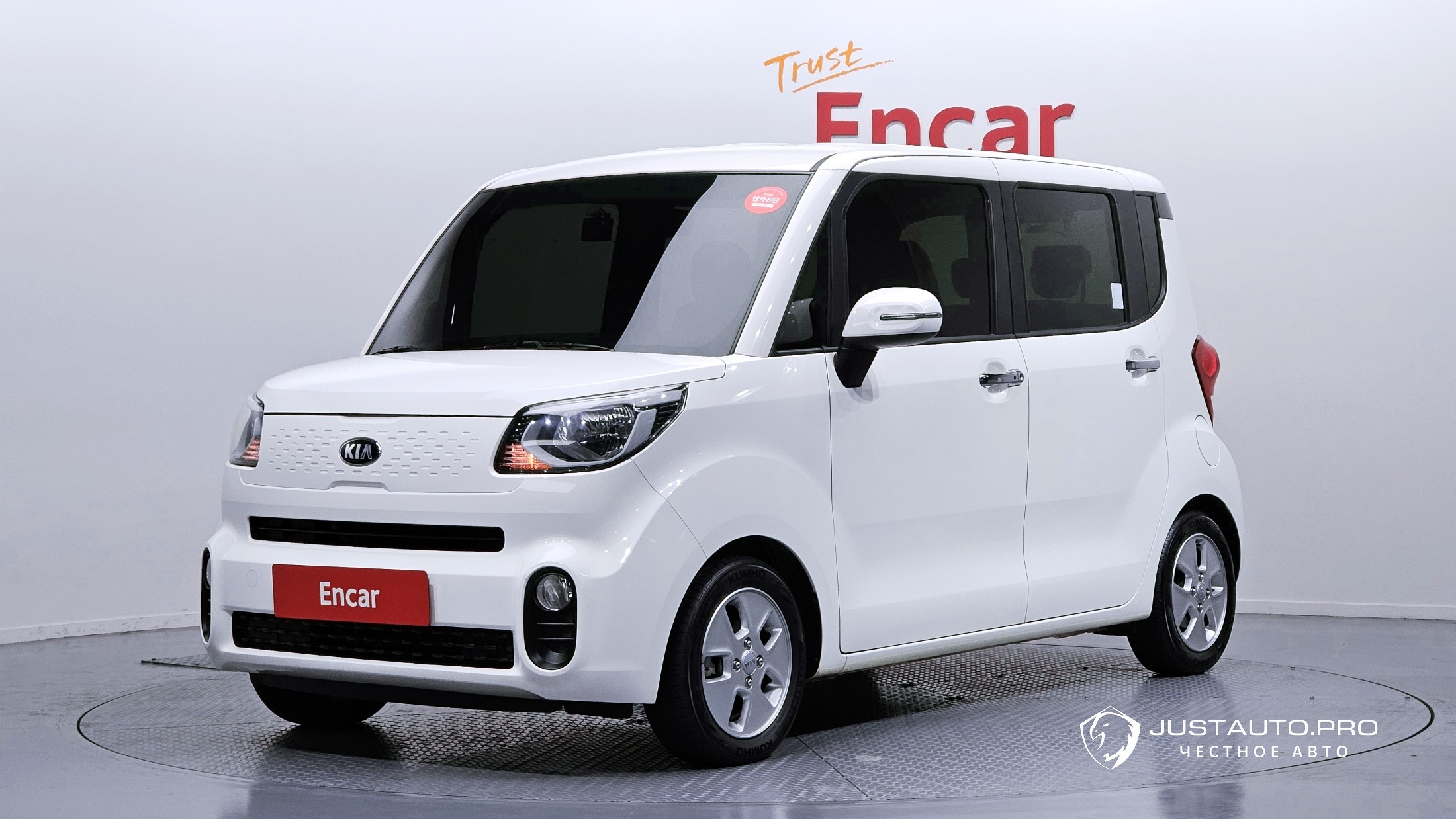 Автомобиль Kia RAY