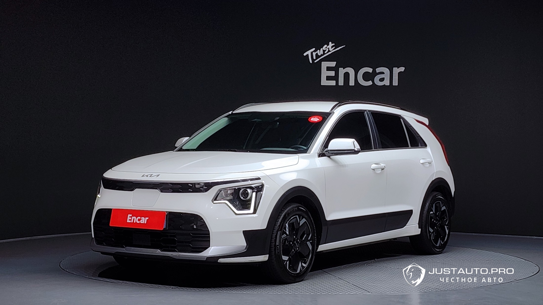 Автомобиль Kia Niro