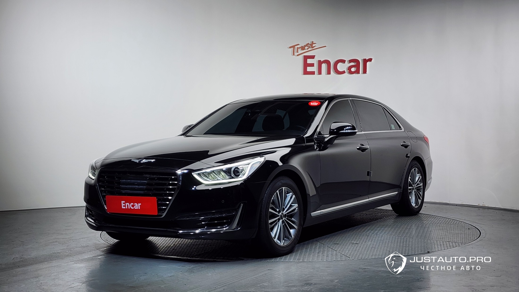 Автомобиль Genesis EQ900