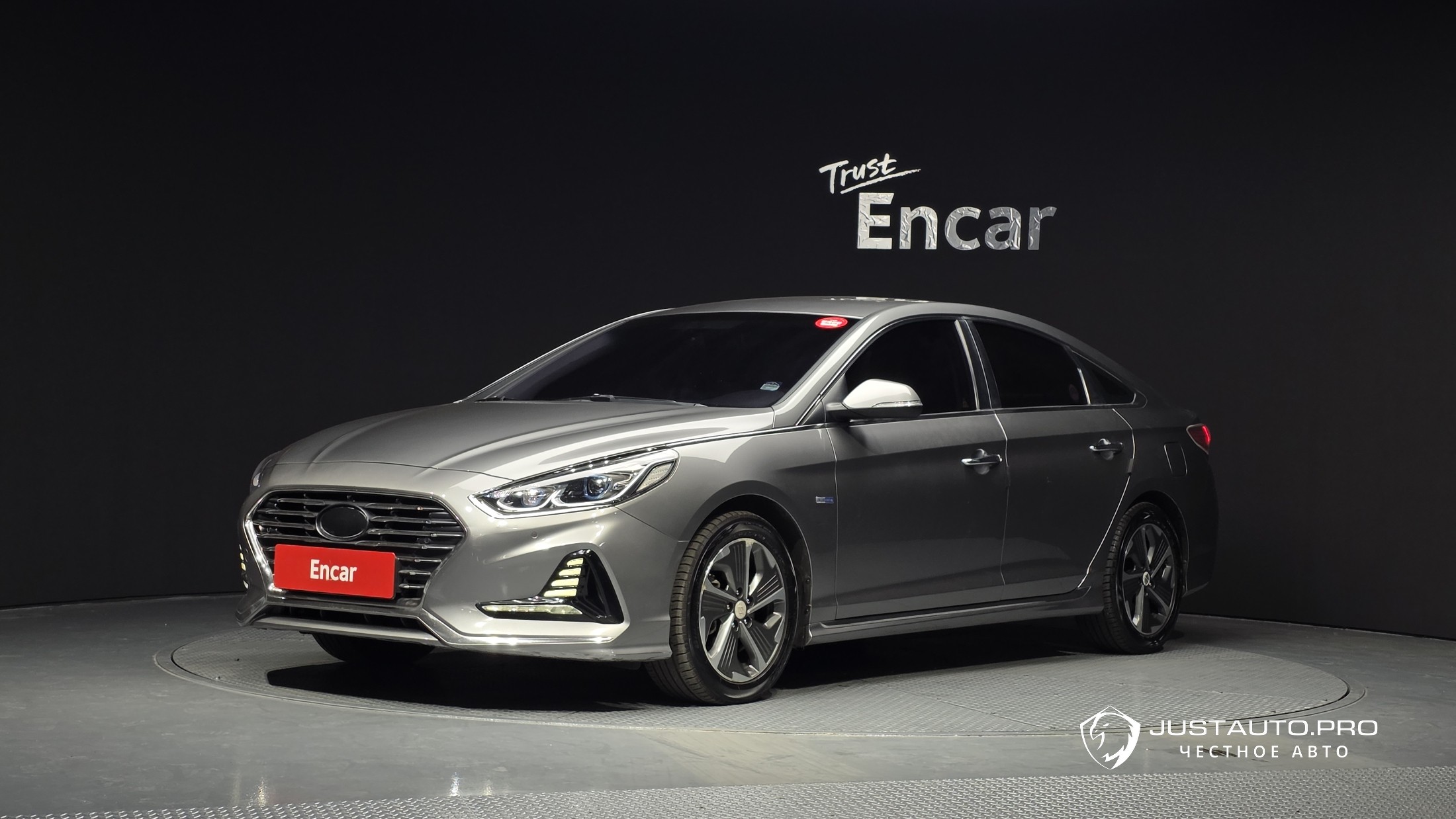 Автомобиль Hyundai Sonata