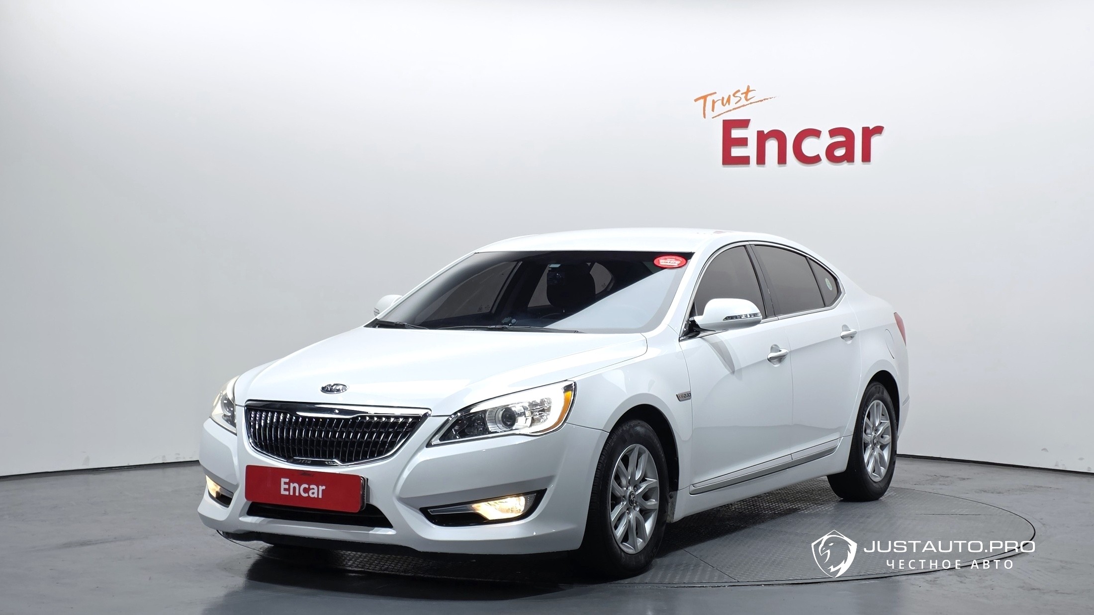 Автомобиль Kia K7