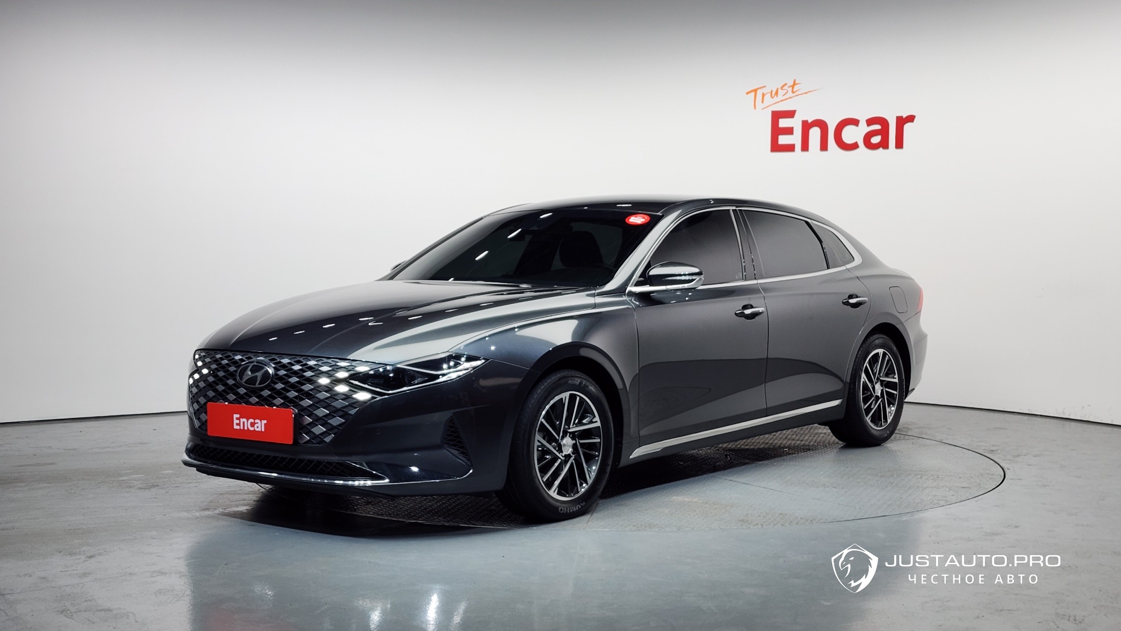 Автомобиль Hyundai Grandeur