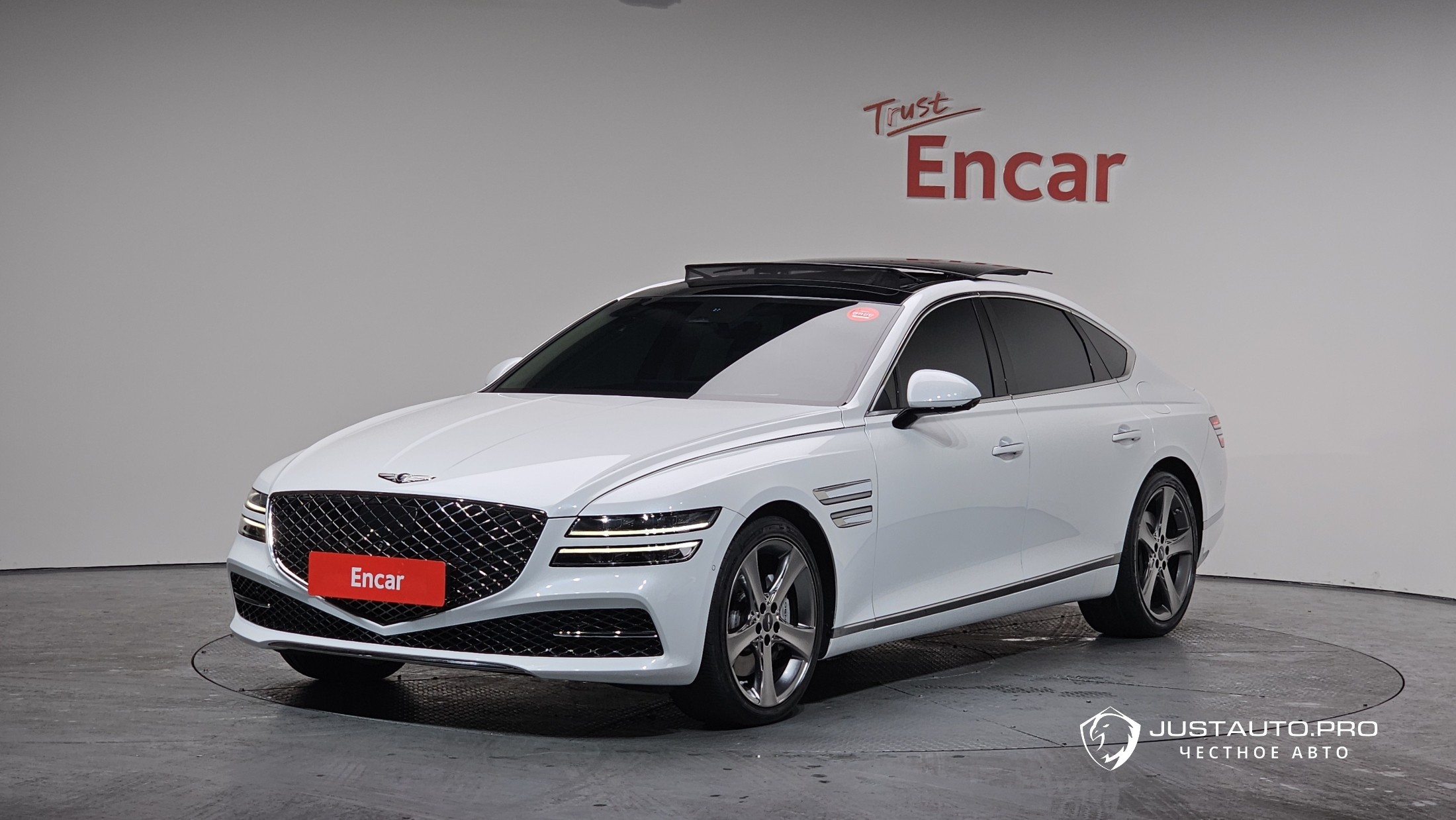 Автомобиль Genesis G80