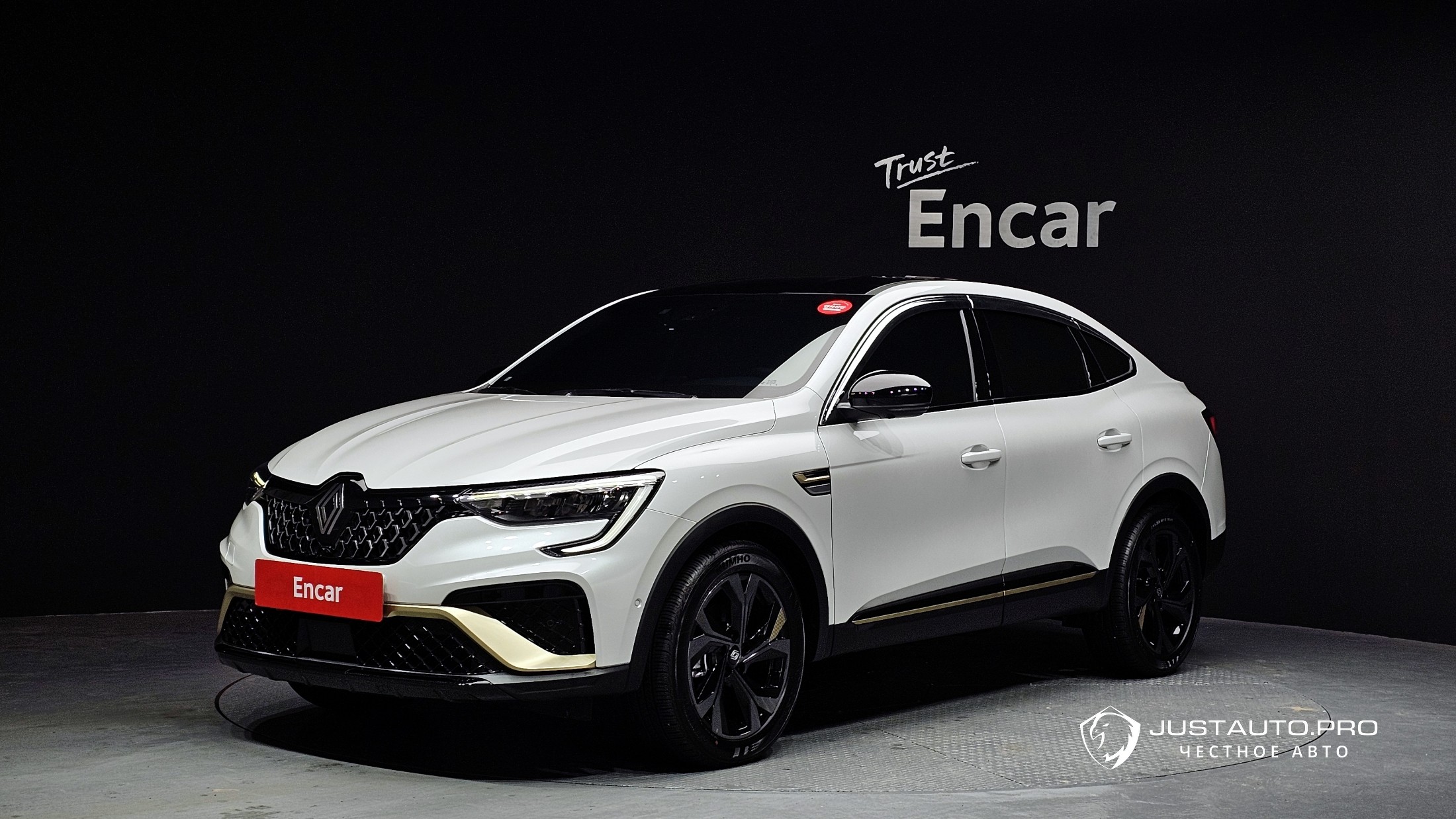 Автомобиль Renault-KoreaSamsung Arkana