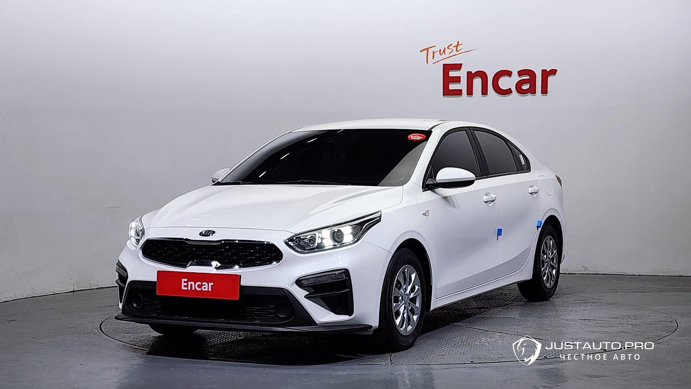 Автомобиль Kia K3