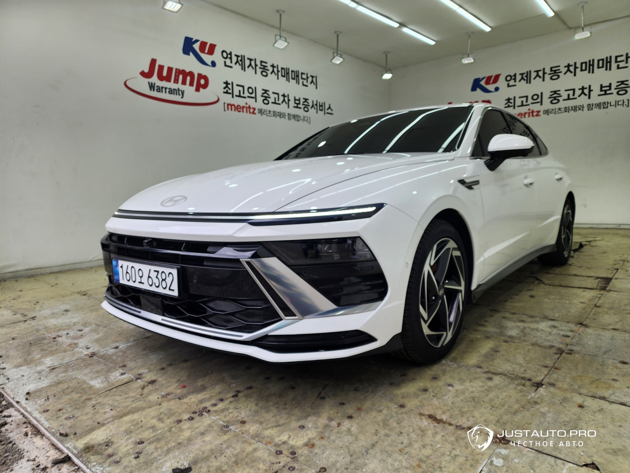 Автомобиль Hyundai Sonata