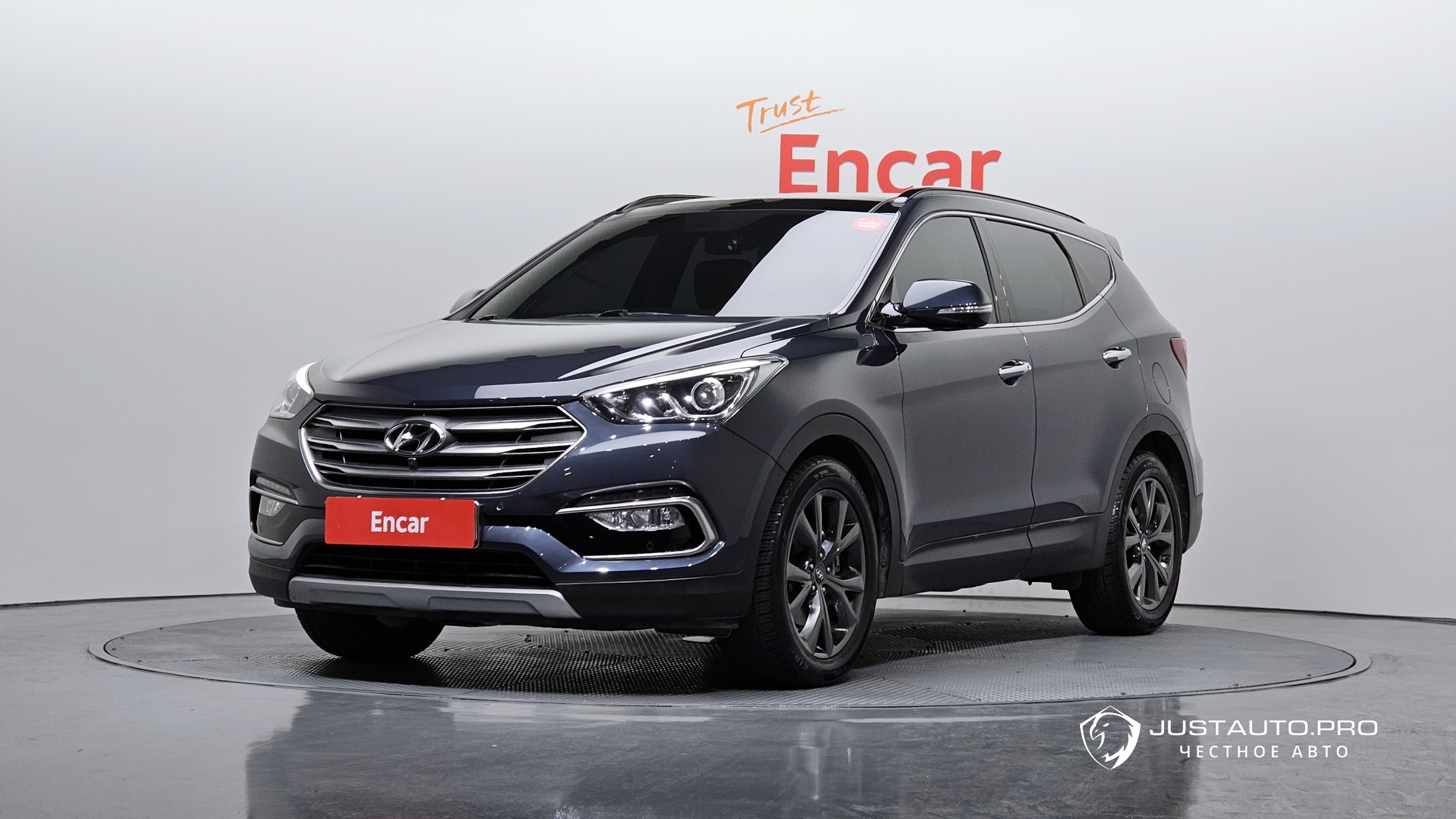 Автомобиль Hyundai Santafe