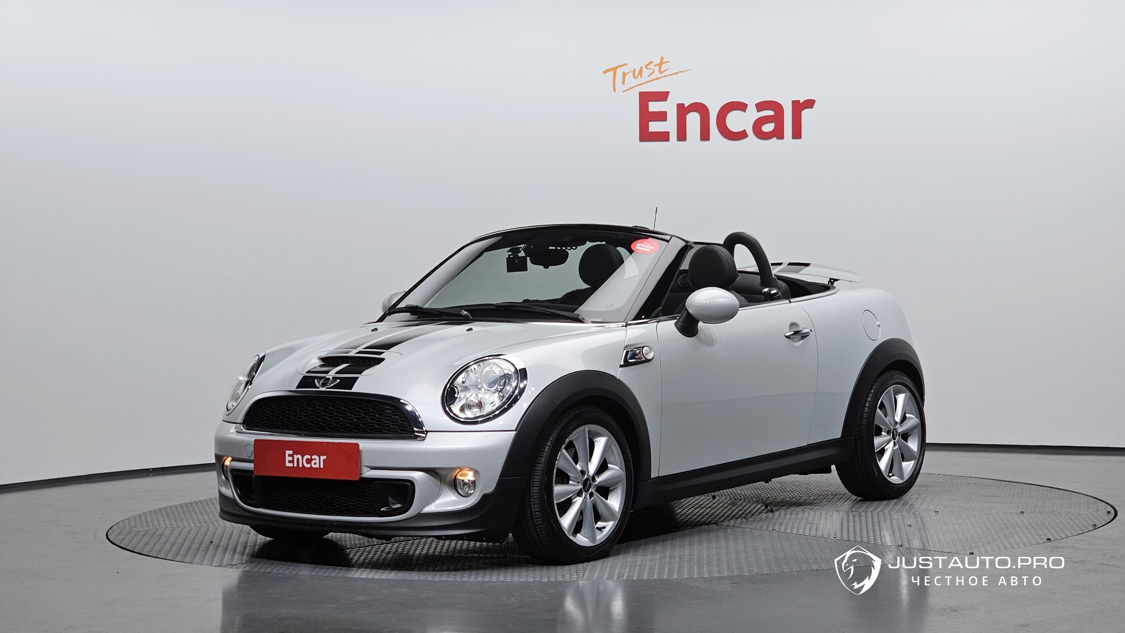 Автомобиль Mini Roadster