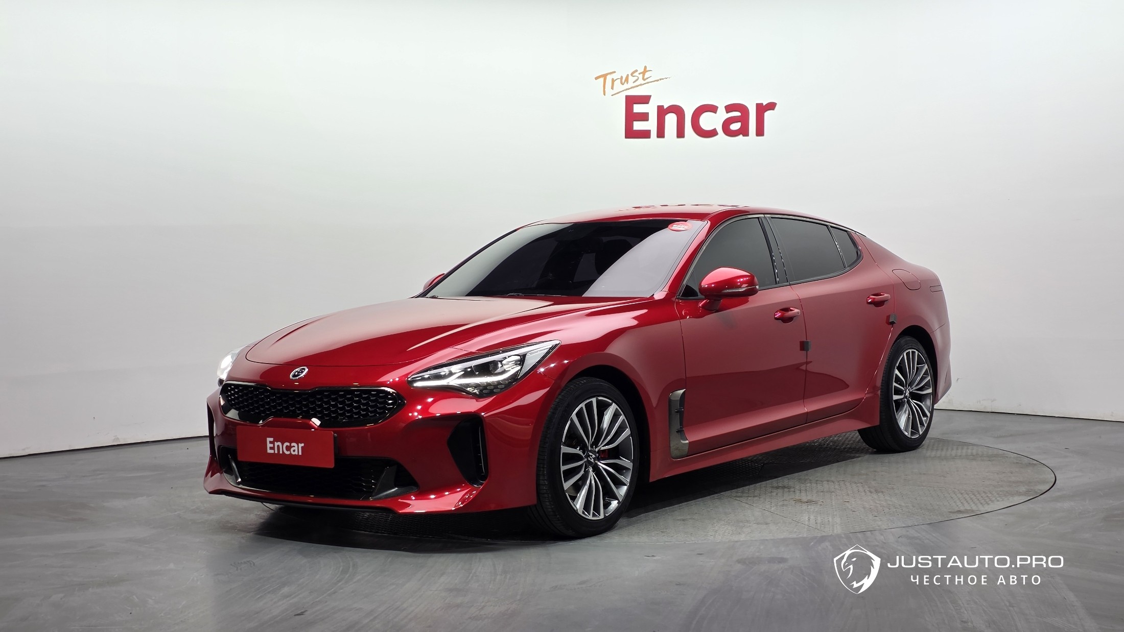 Автомобиль Kia Stinger