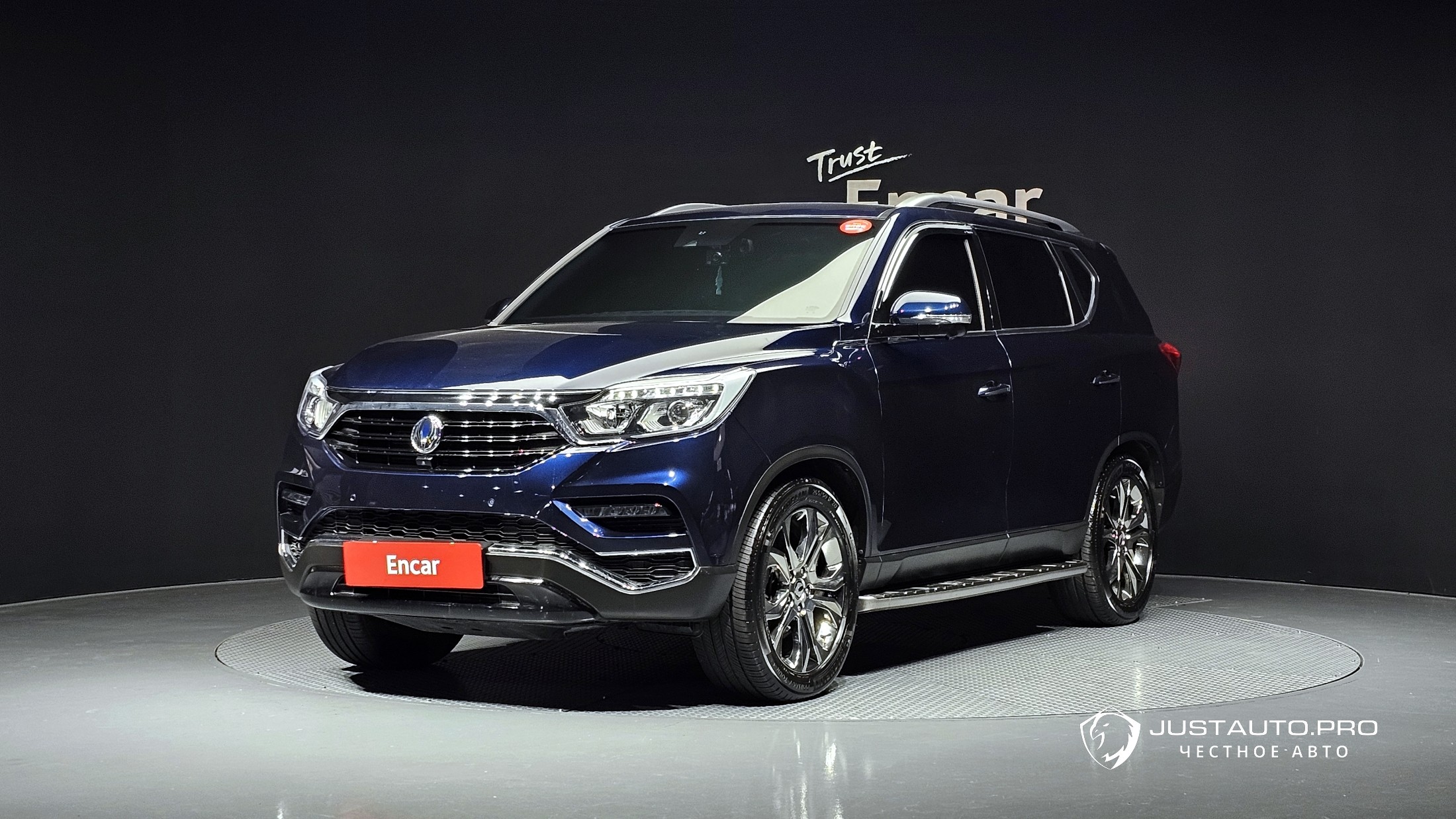 Автомобиль KG_Mobility_Ssangyong Rexton