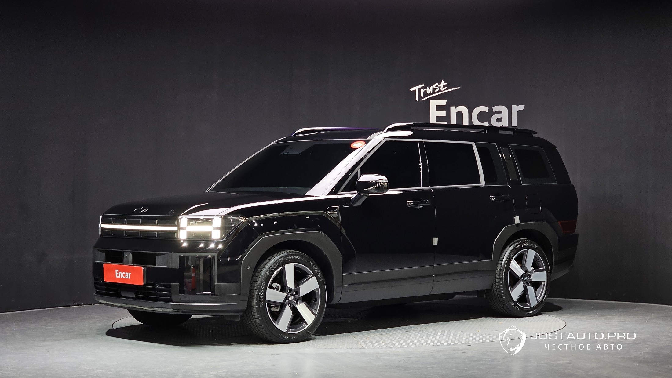 Автомобиль Hyundai Santafe