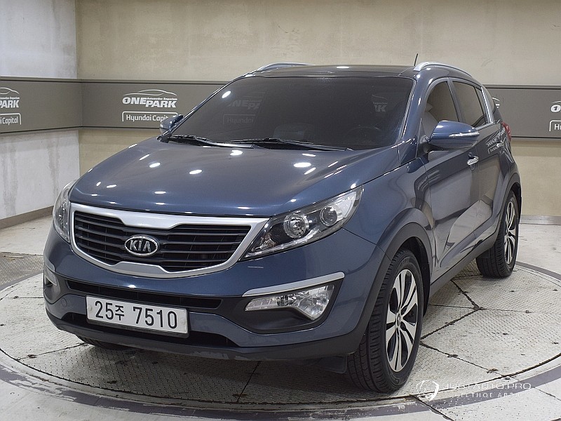 Автомобиль Kia Sportage