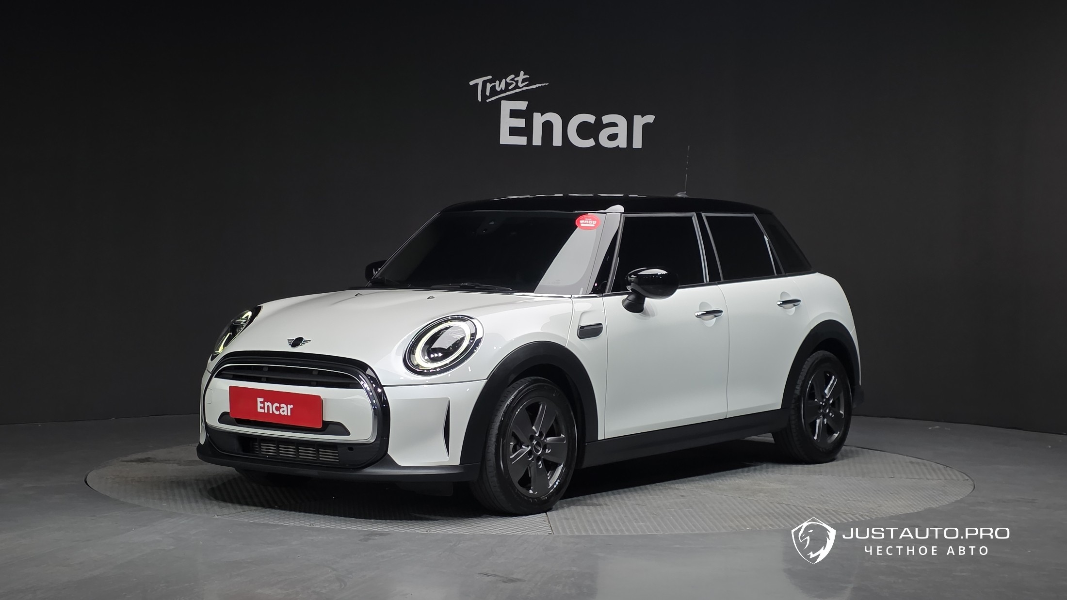 Автомобиль Mini Cooper