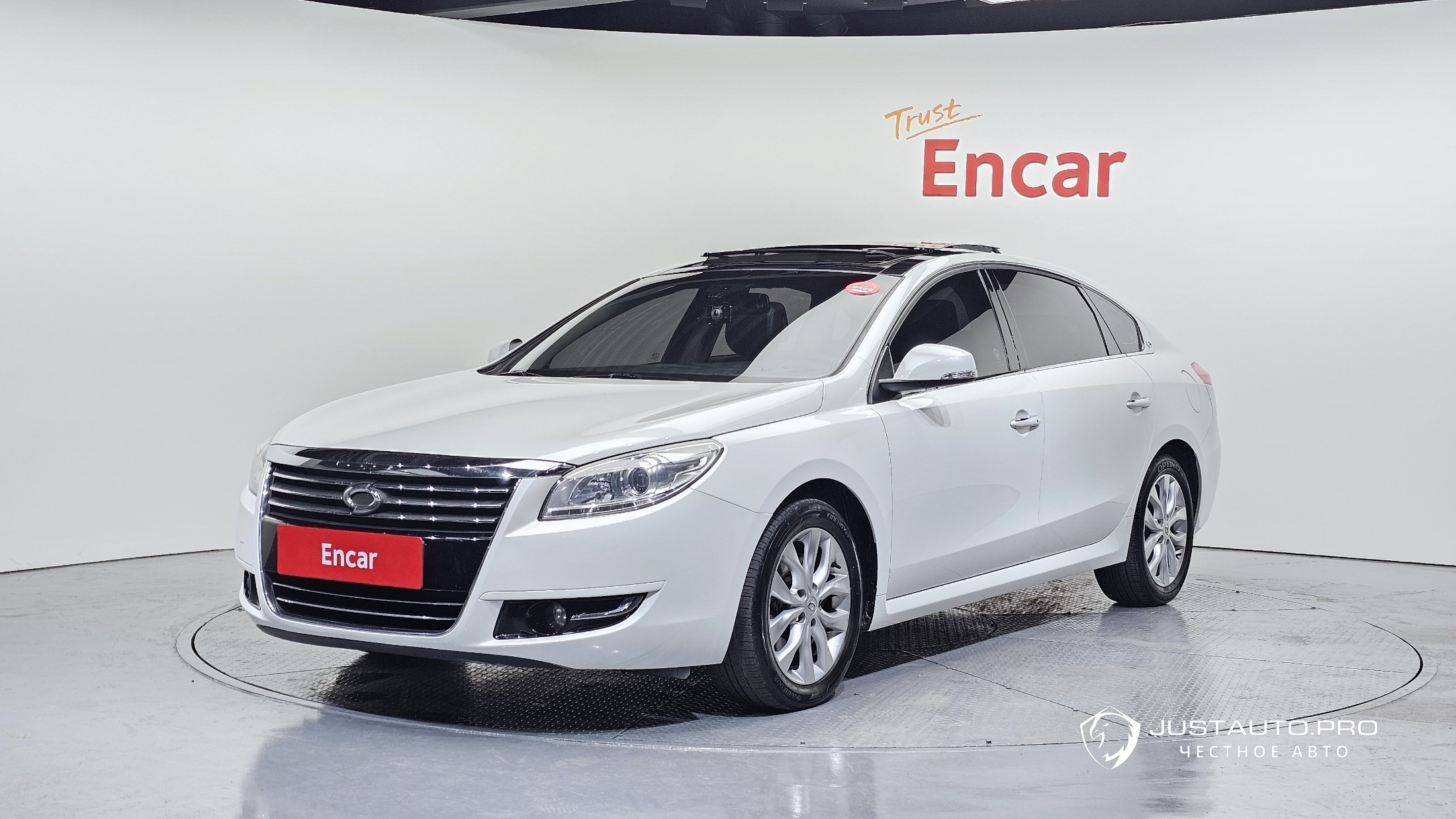 Автомобиль Renault-KoreaSamsung SM7