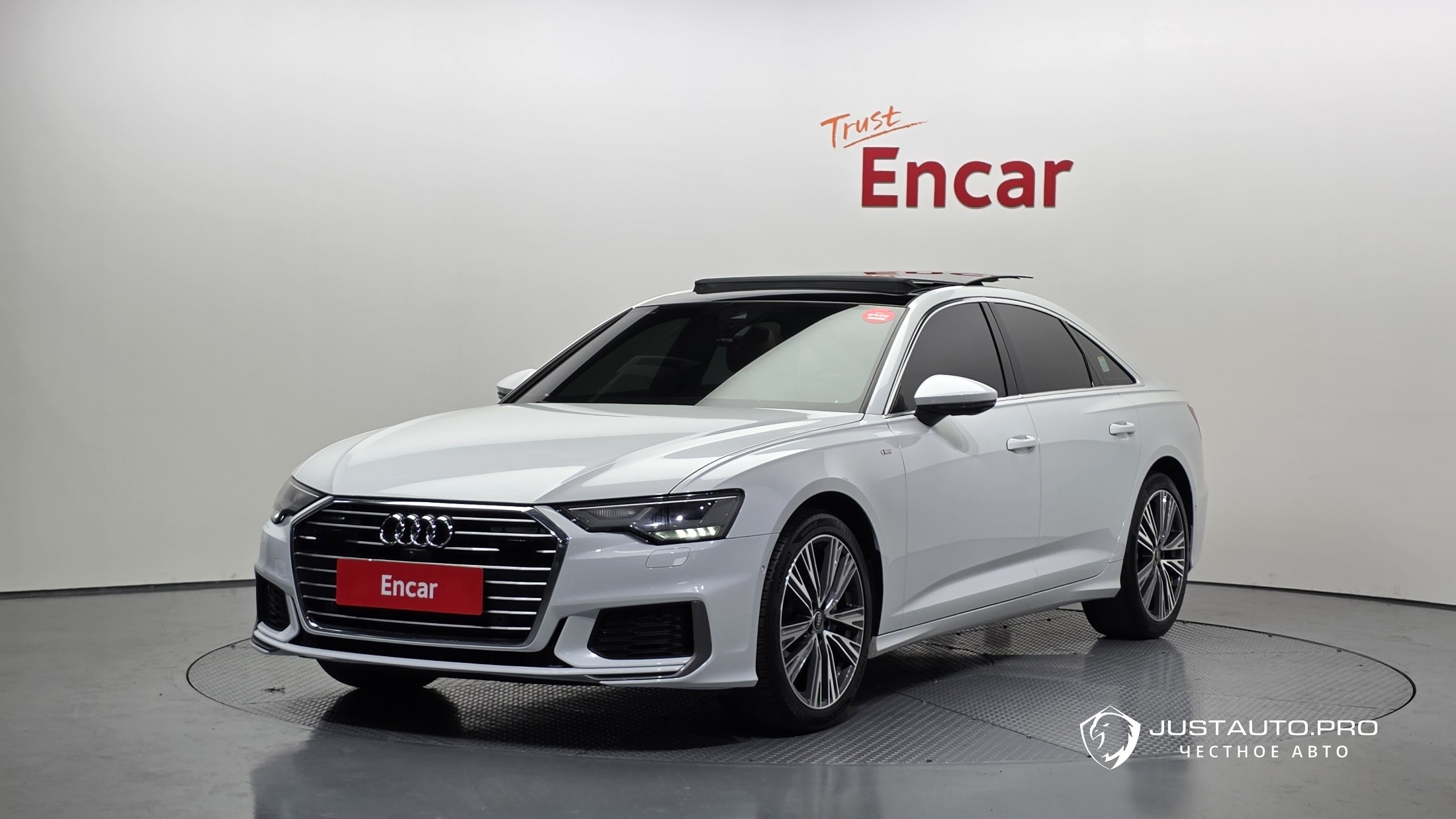 Автомобиль Audi A6