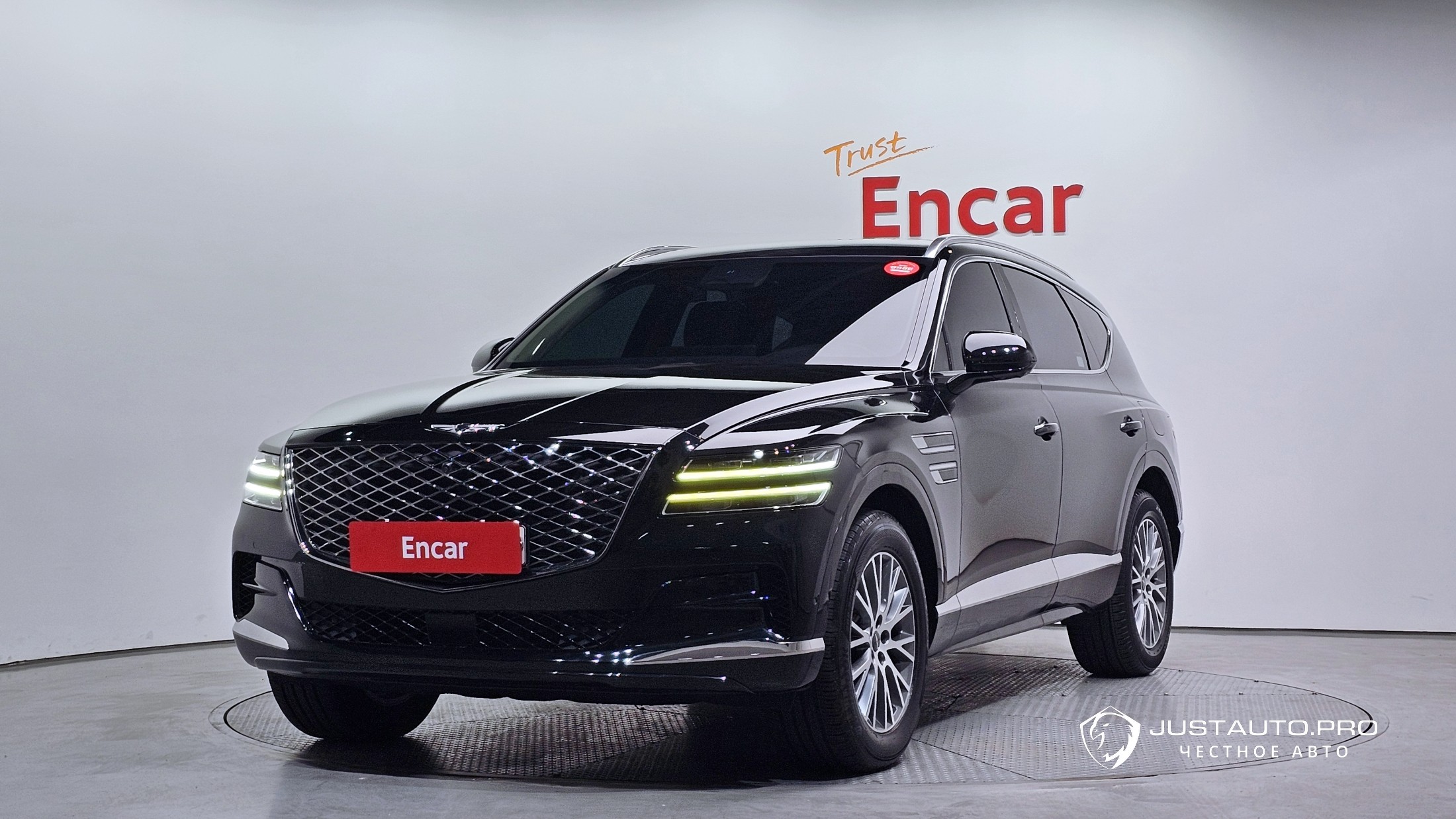 Автомобиль Genesis GV80