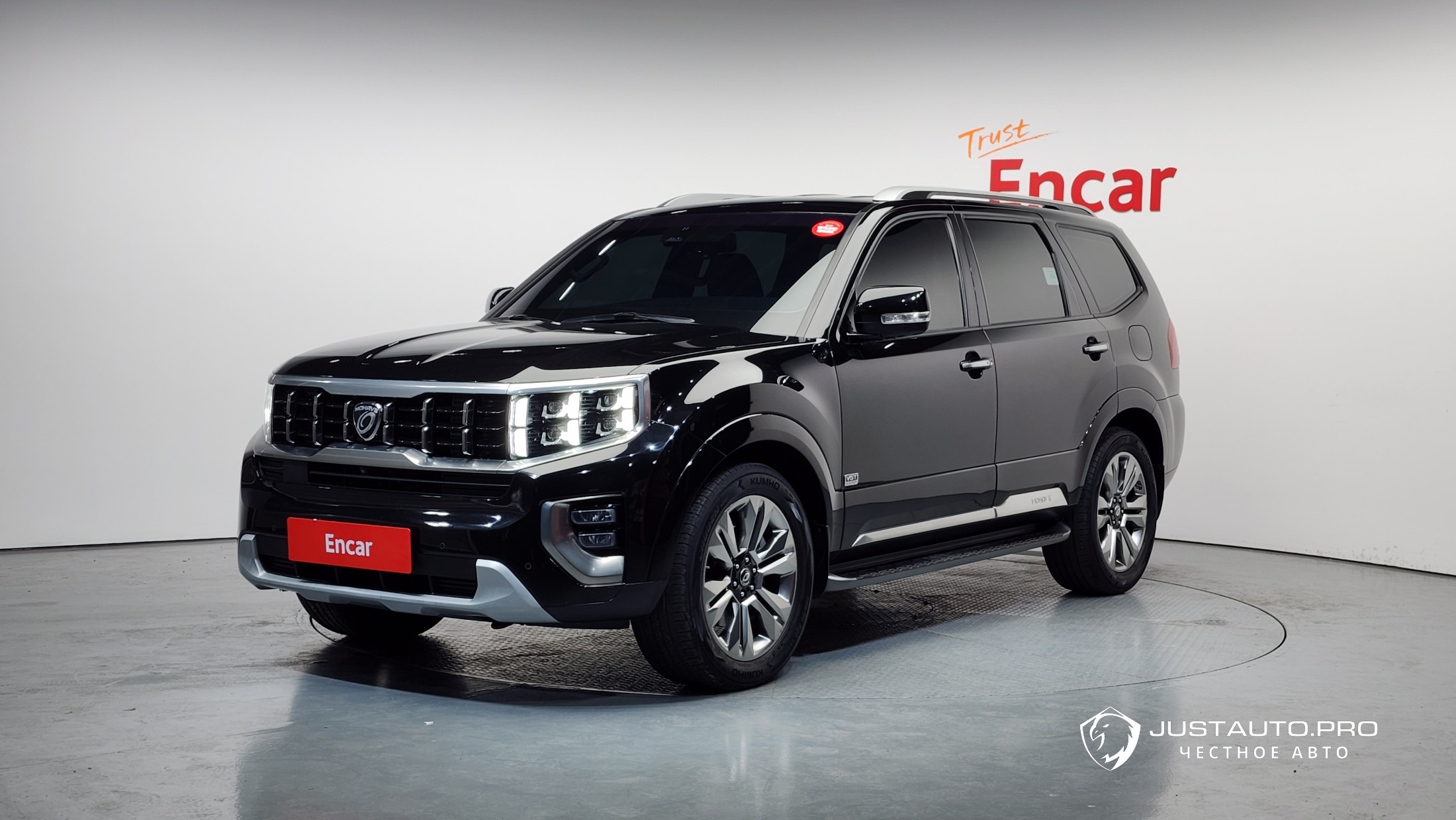 Автомобиль Kia Mohave