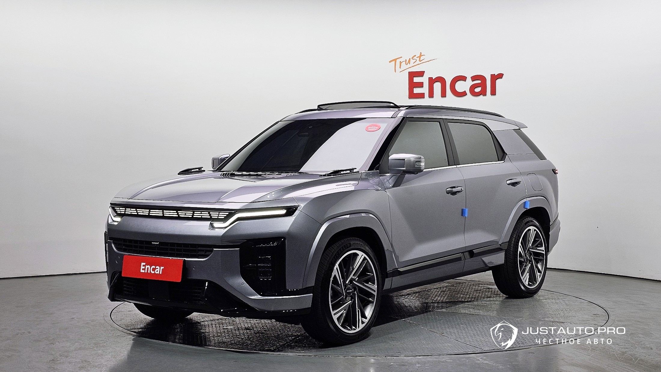 Автомобиль KG_Mobility_Ssangyong Actyon