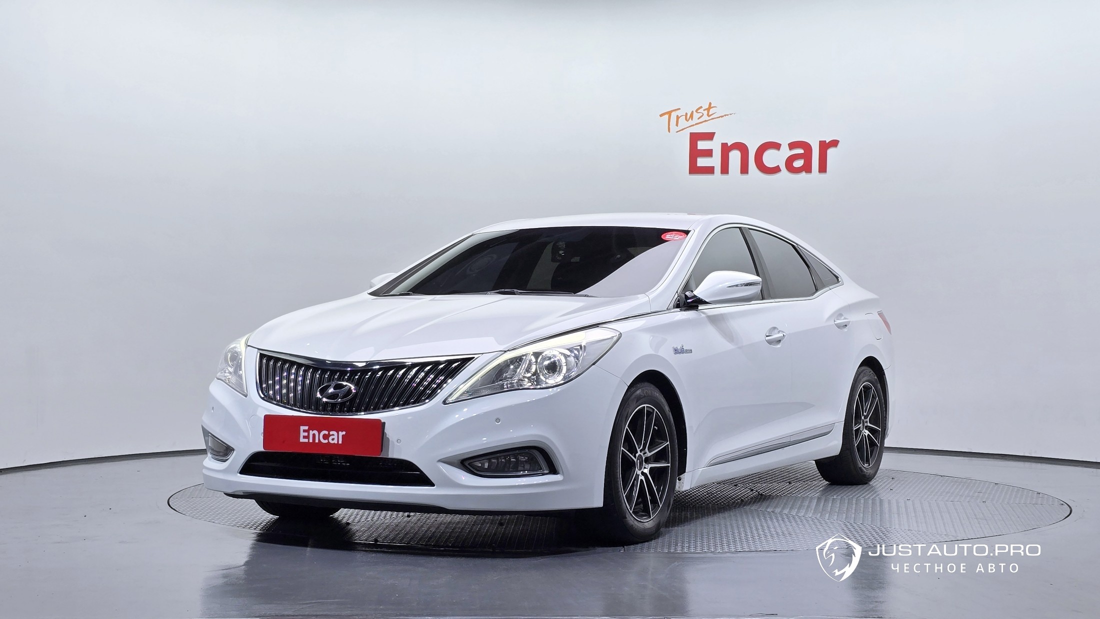 Автомобиль Hyundai Grandeur