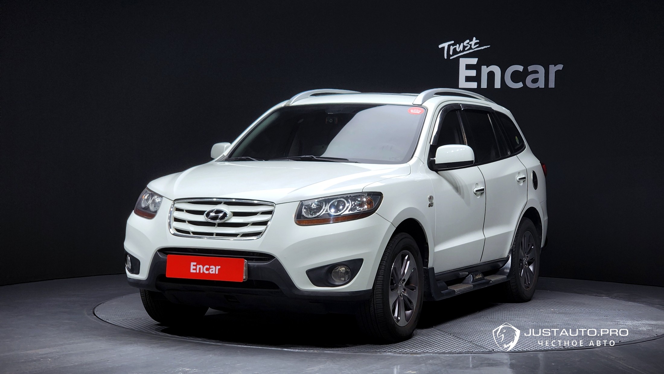 Автомобиль Hyundai Santafe