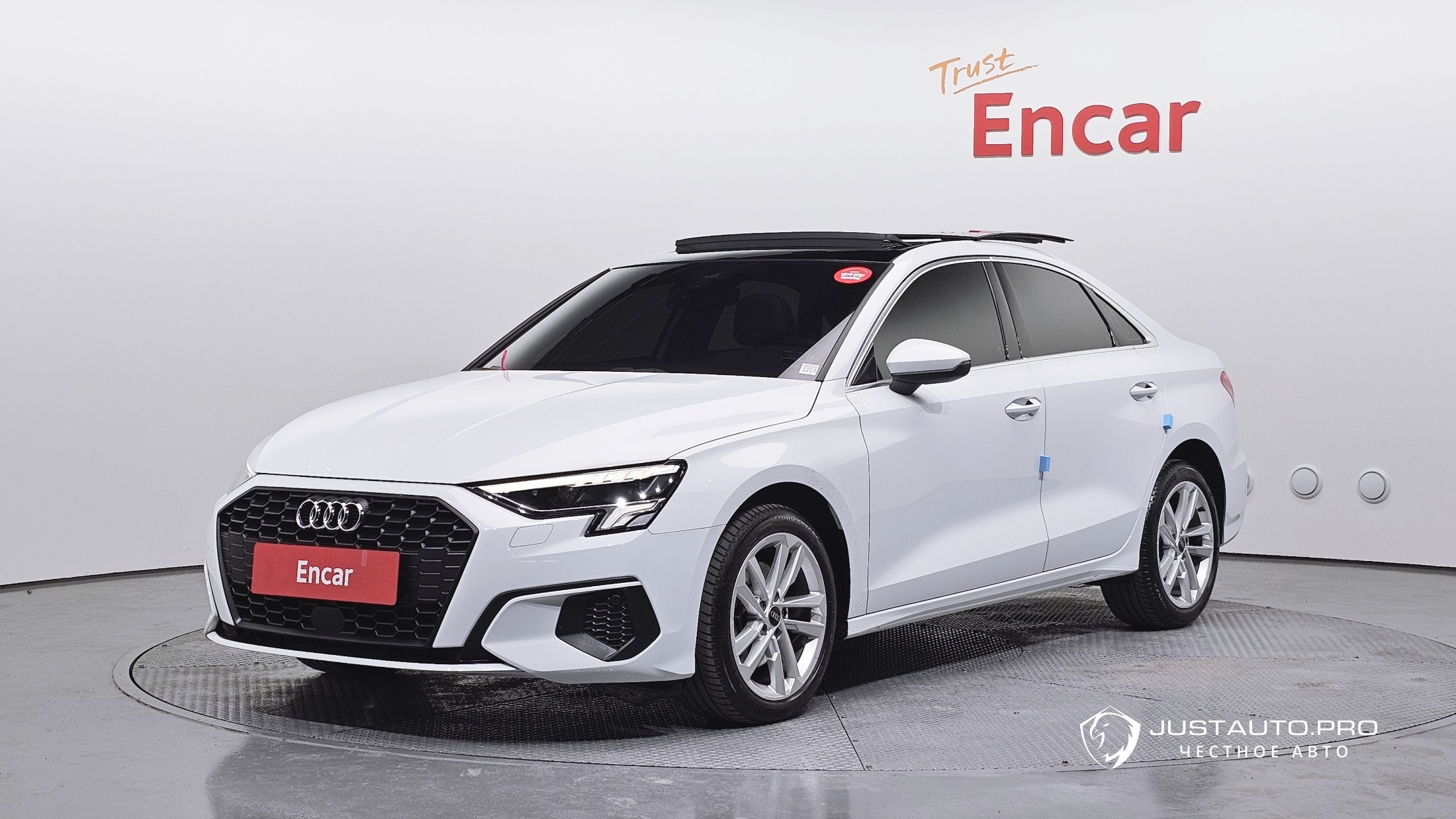 Автомобиль Audi A3