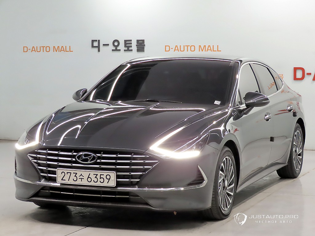 Автомобиль Hyundai Sonata