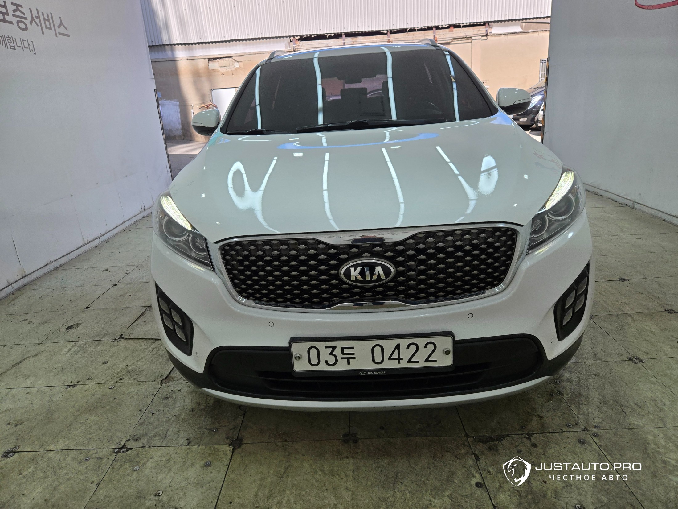 Автомобиль Kia Sorento
