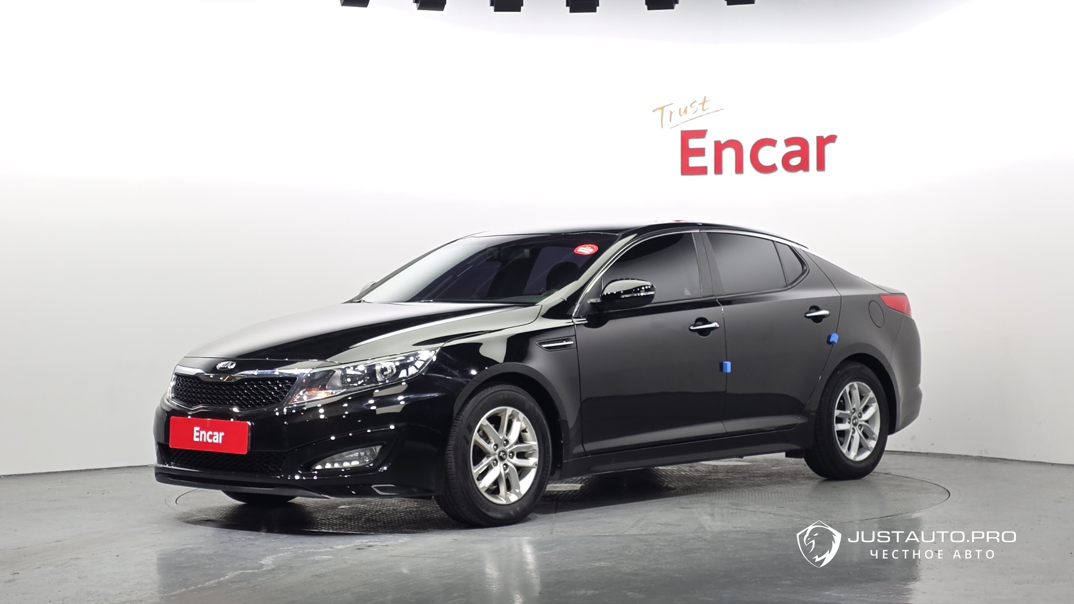 Автомобиль Kia K5