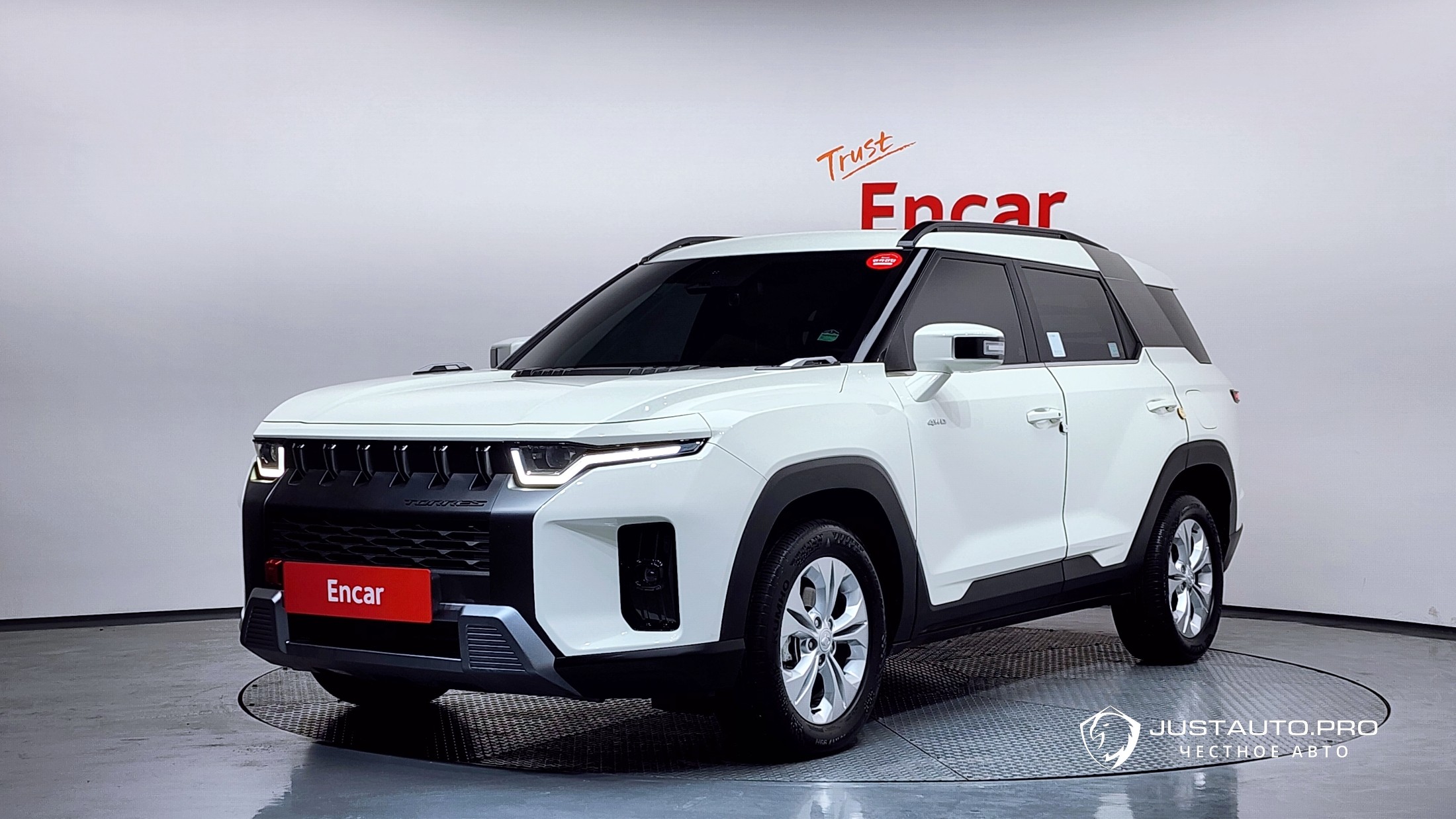 Автомобиль KG_Mobility_Ssangyong Torres