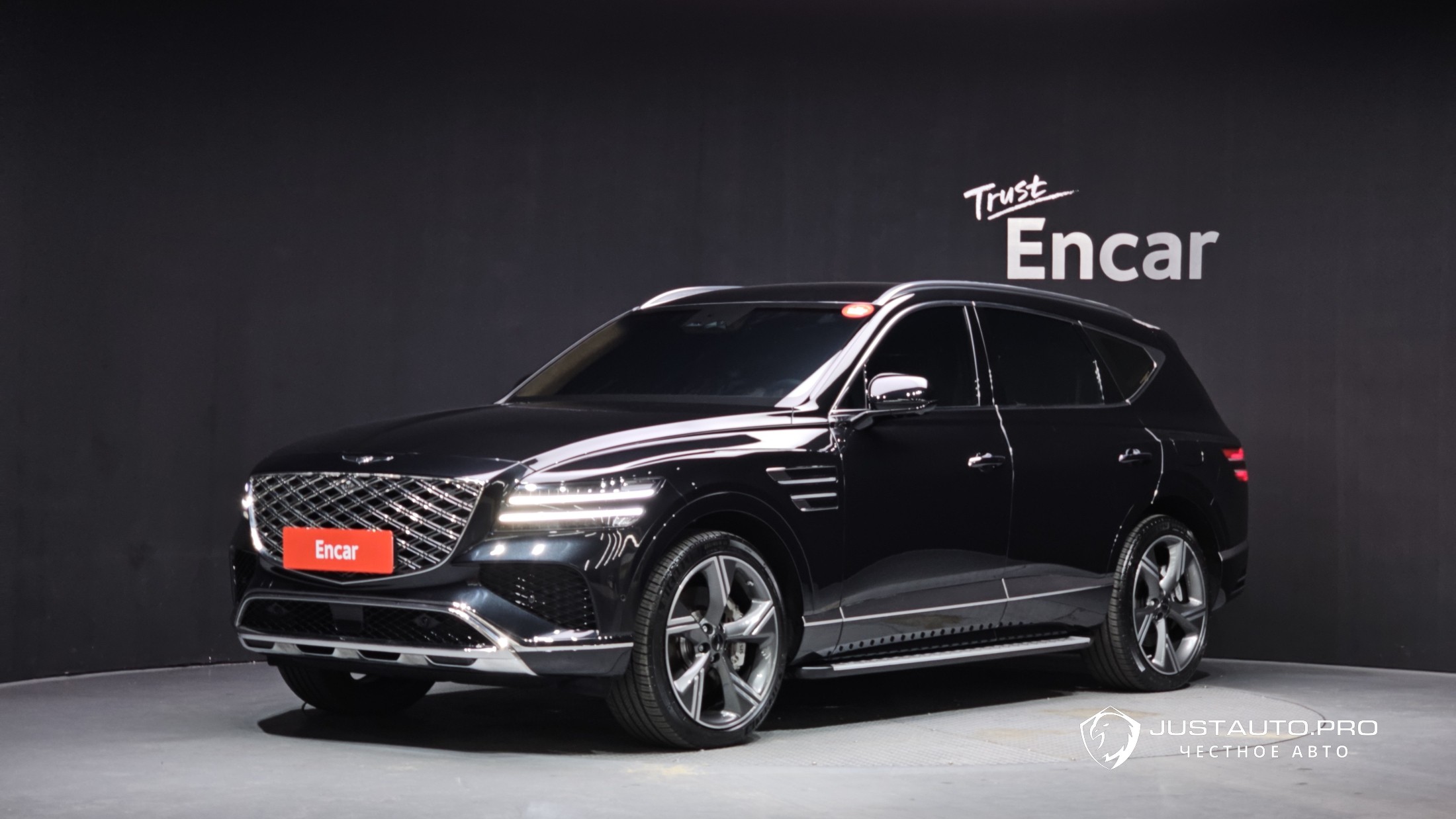 Автомобиль Genesis GV80