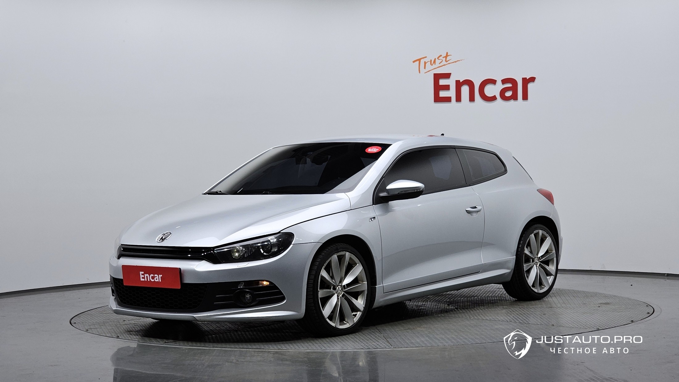 Автомобиль Volkswagen Scirocco