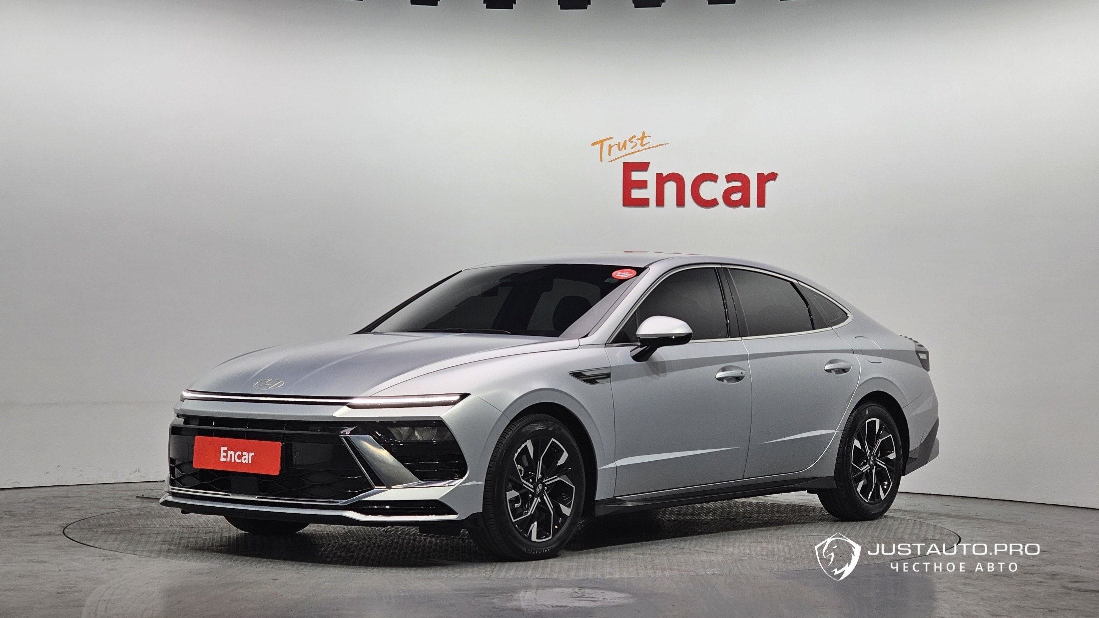 Автомобиль Hyundai Sonata