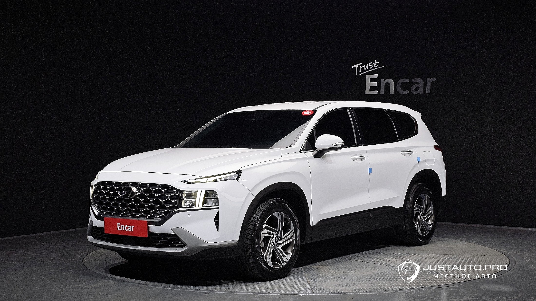 Автомобиль Hyundai Santafe