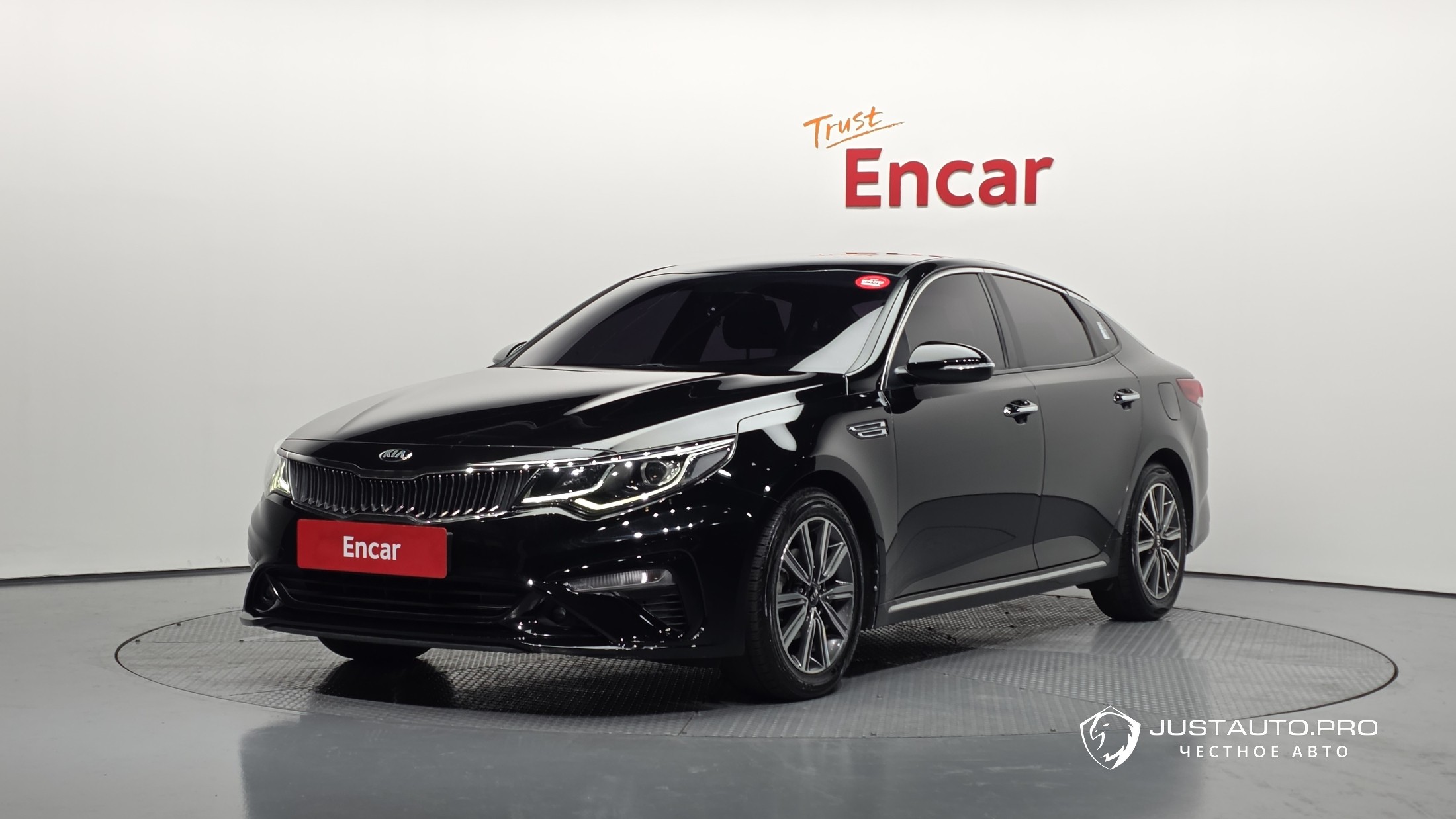 Автомобиль Kia K5