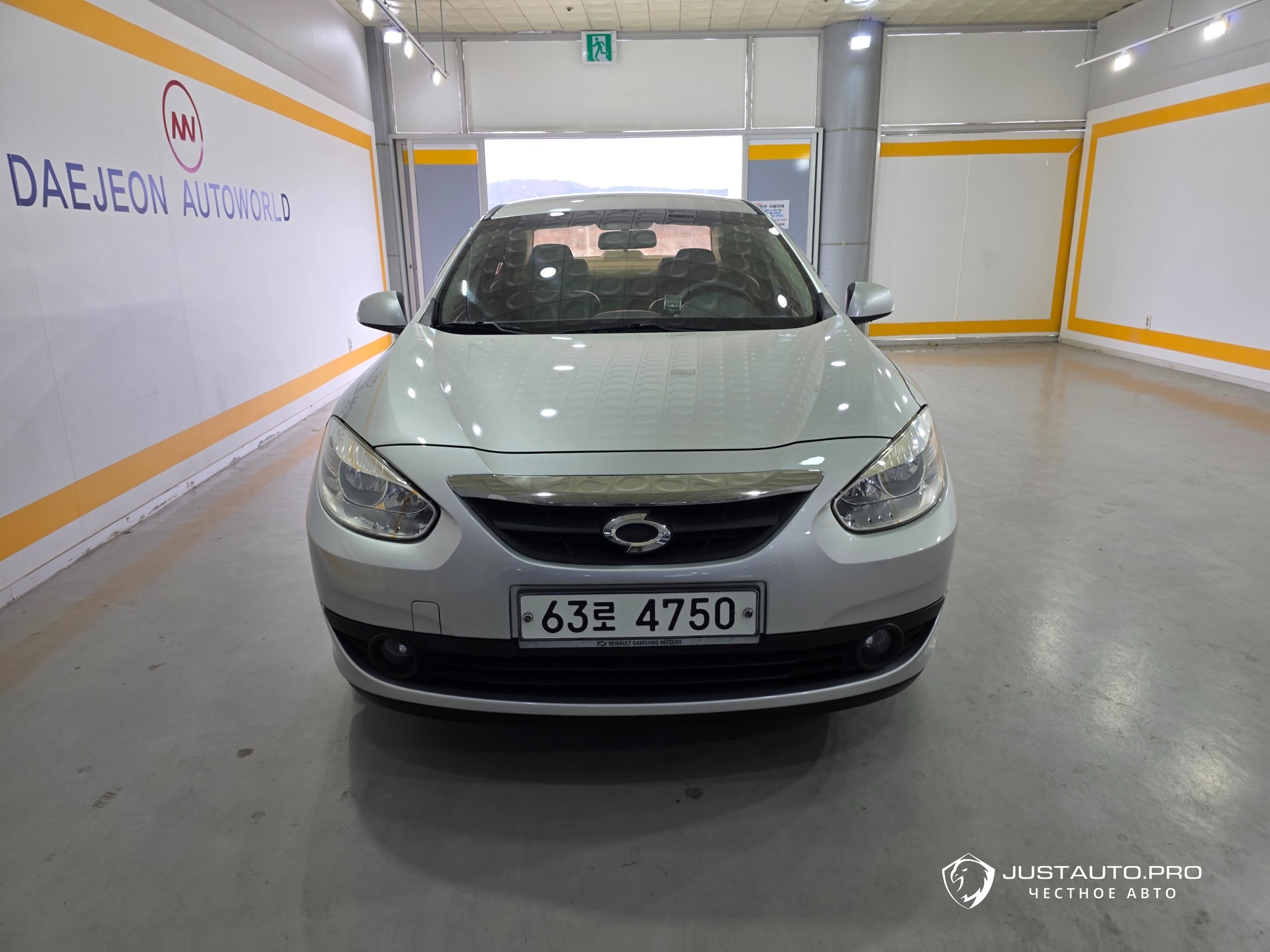 Автомобиль Renault-KoreaSamsung SM3