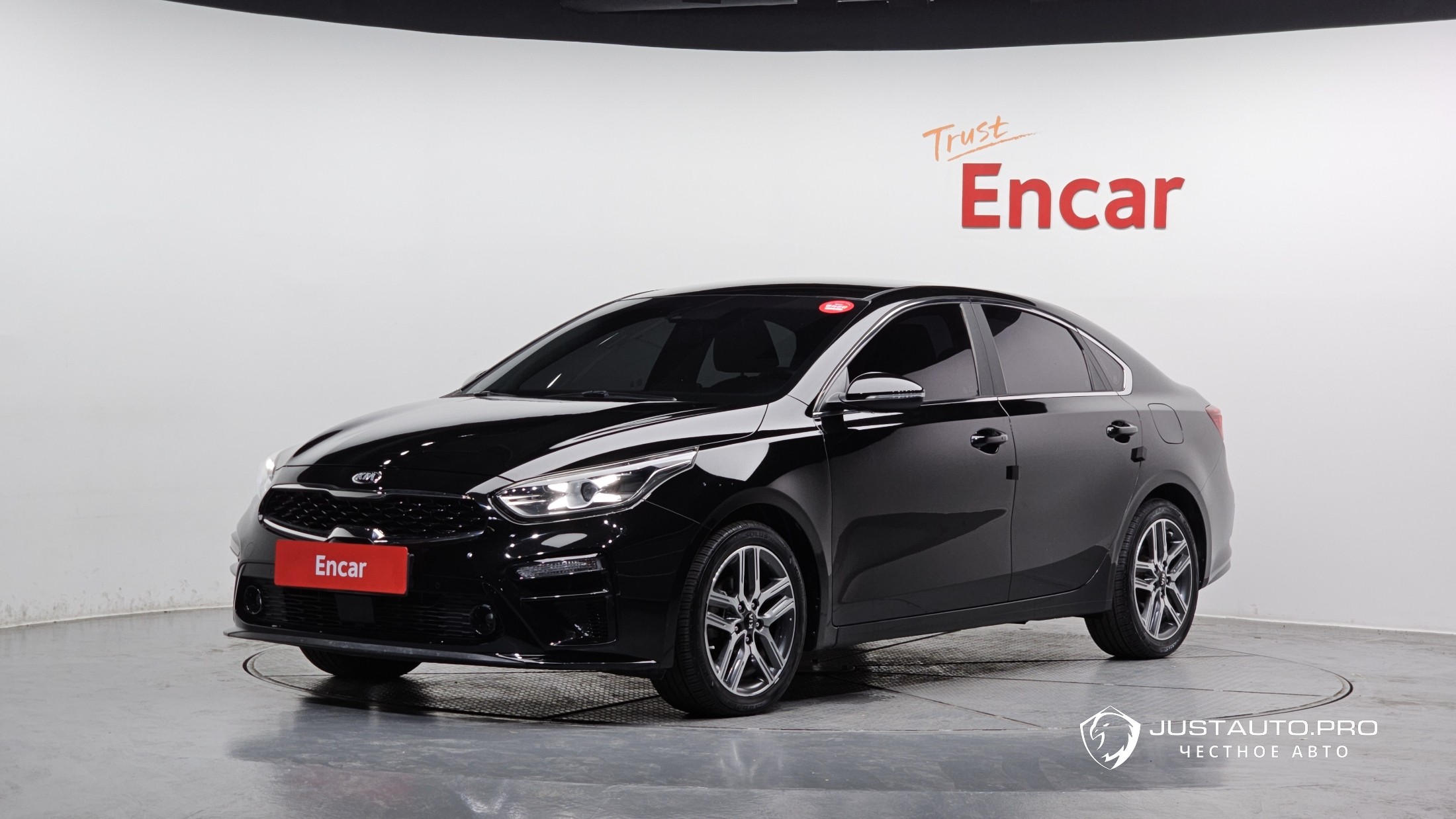 Автомобиль Kia K3