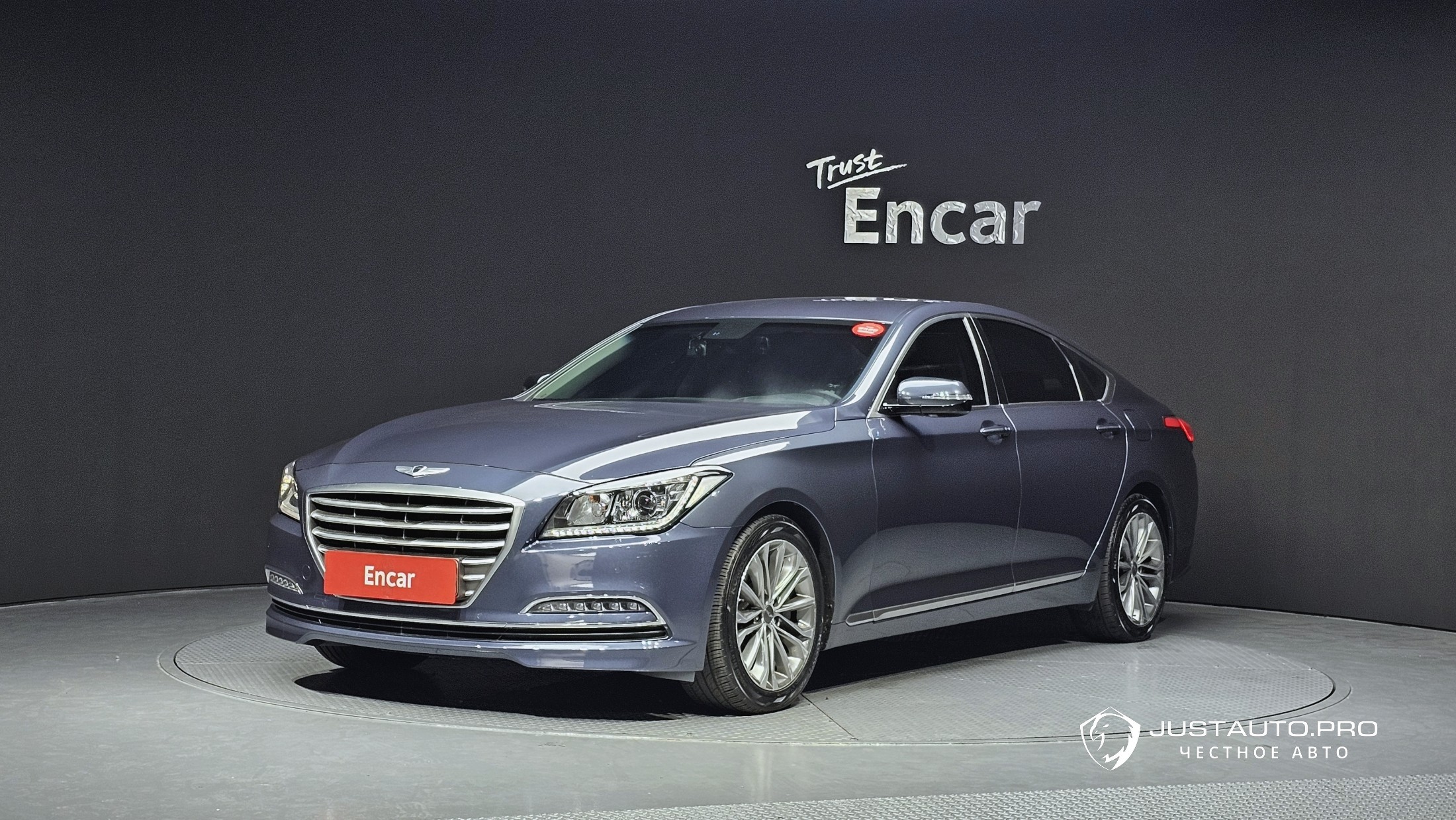 Автомобиль Hyundai Genesis