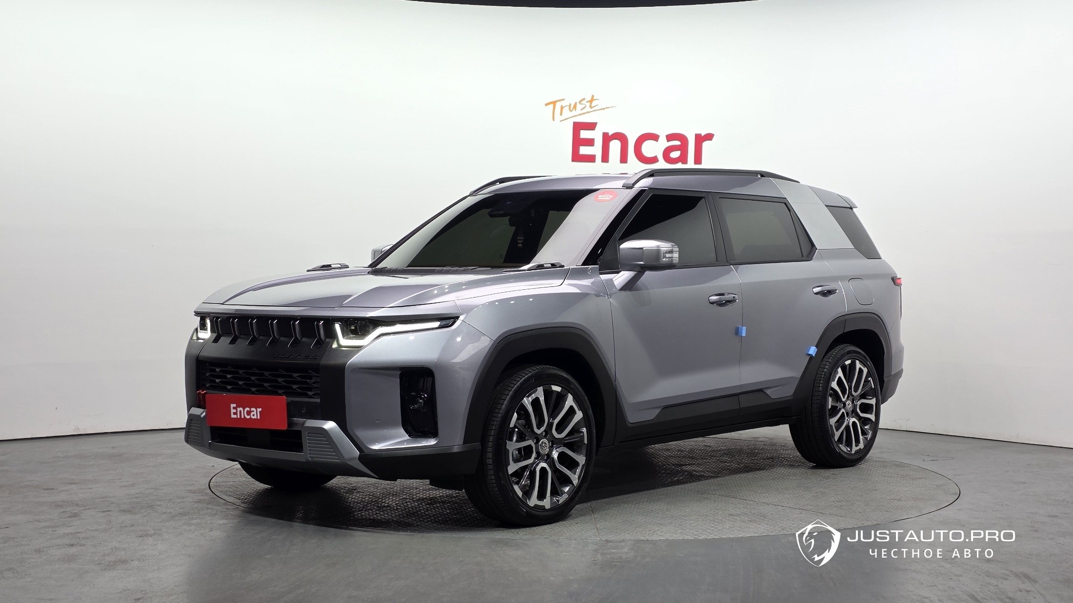 Автомобиль KG_Mobility_Ssangyong Torres