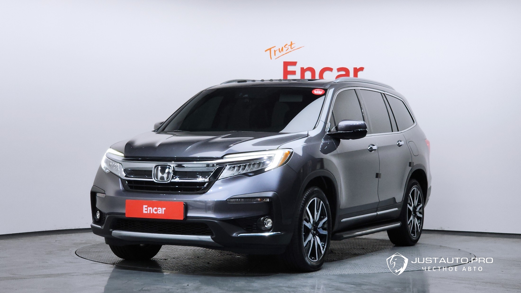 Автомобиль Honda Pilot