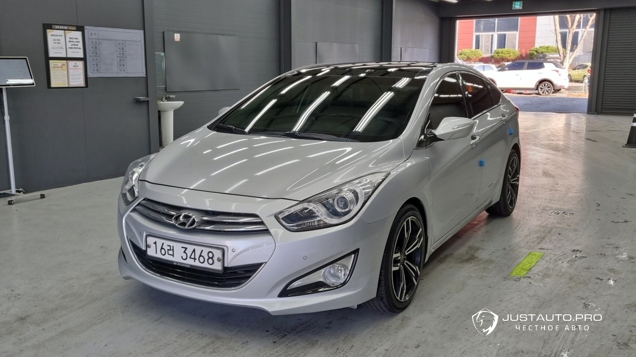 Автомобиль Hyundai i40
