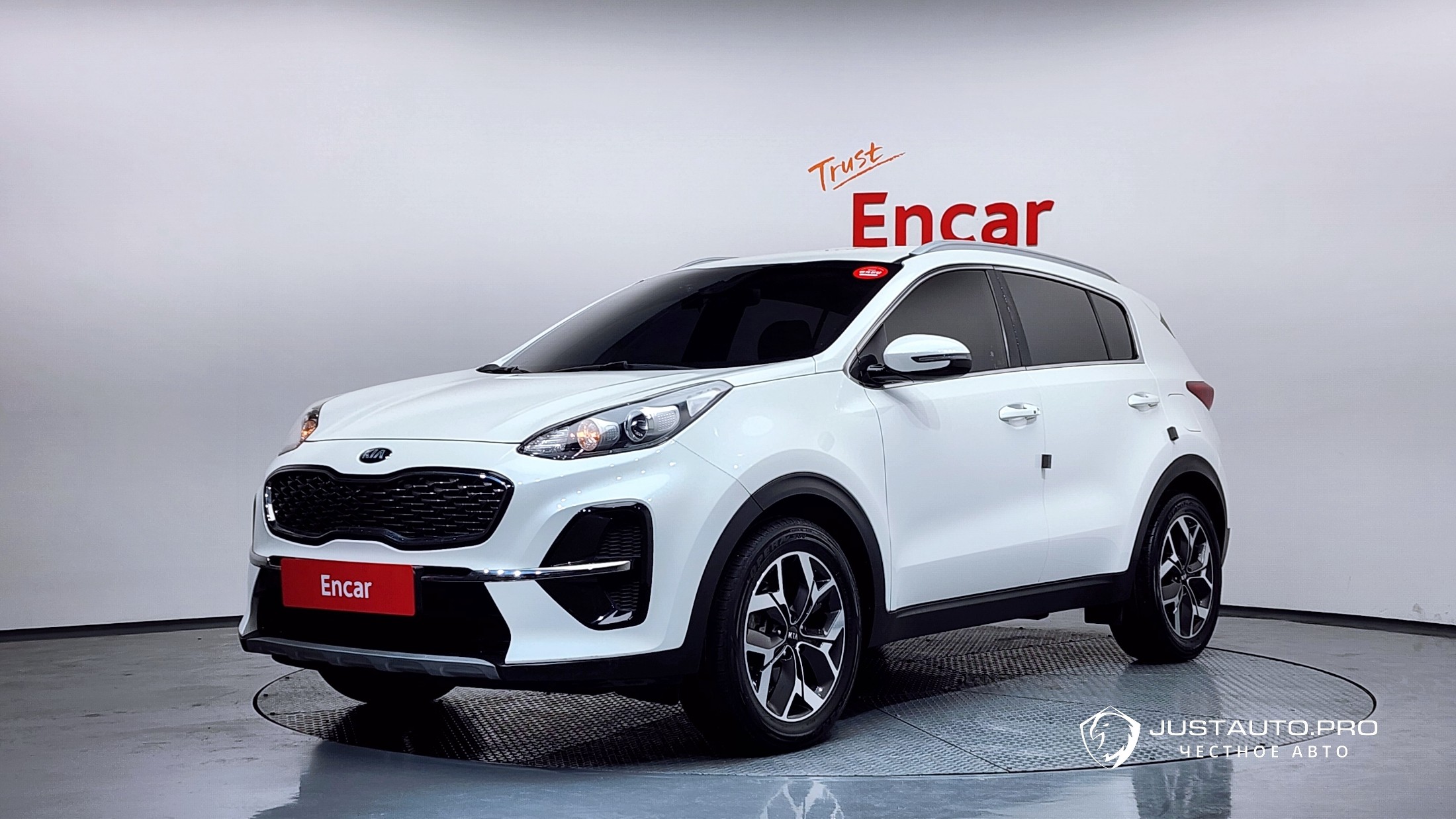 Автомобиль Kia Sportage