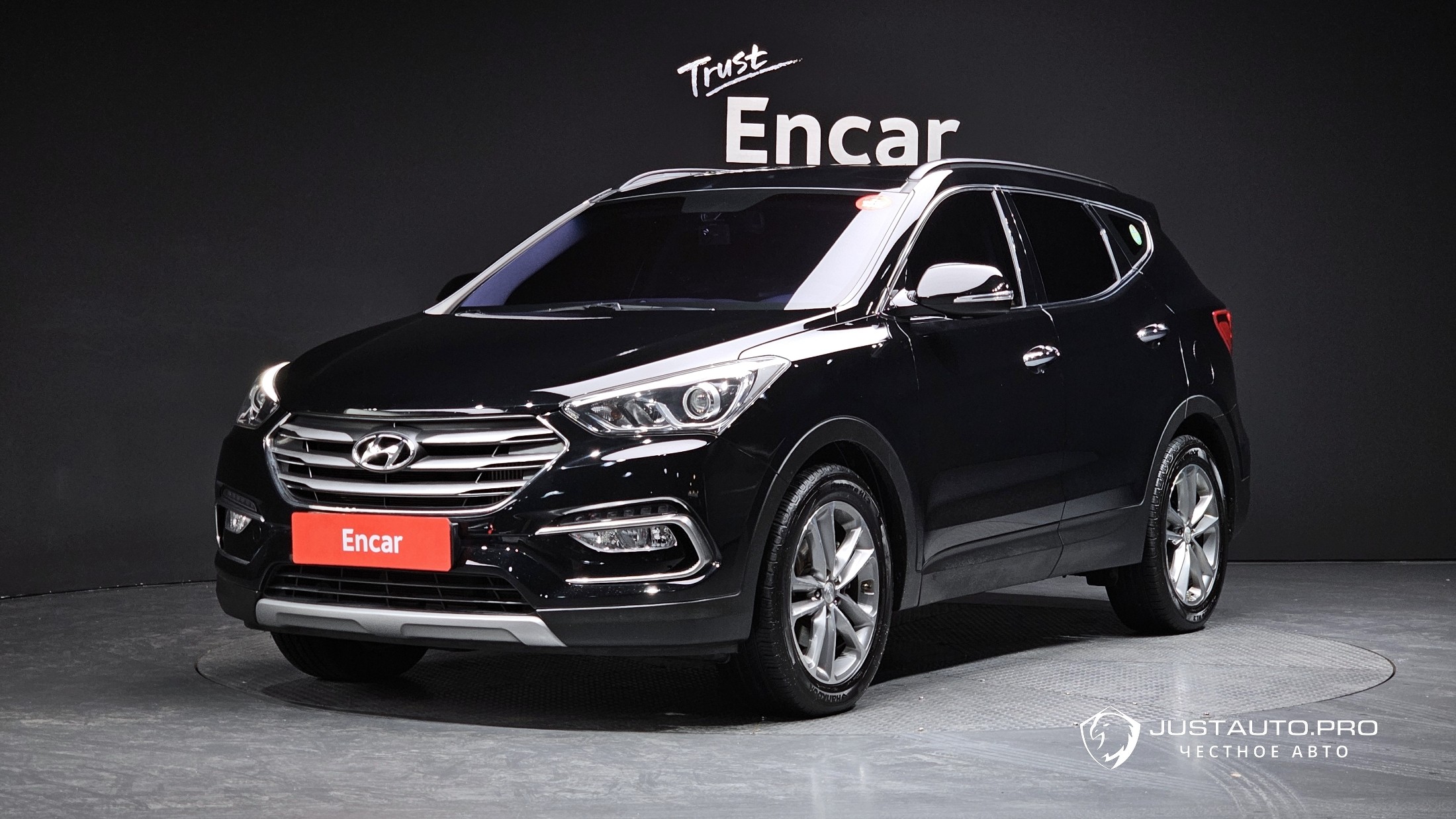 Автомобиль Hyundai Santafe