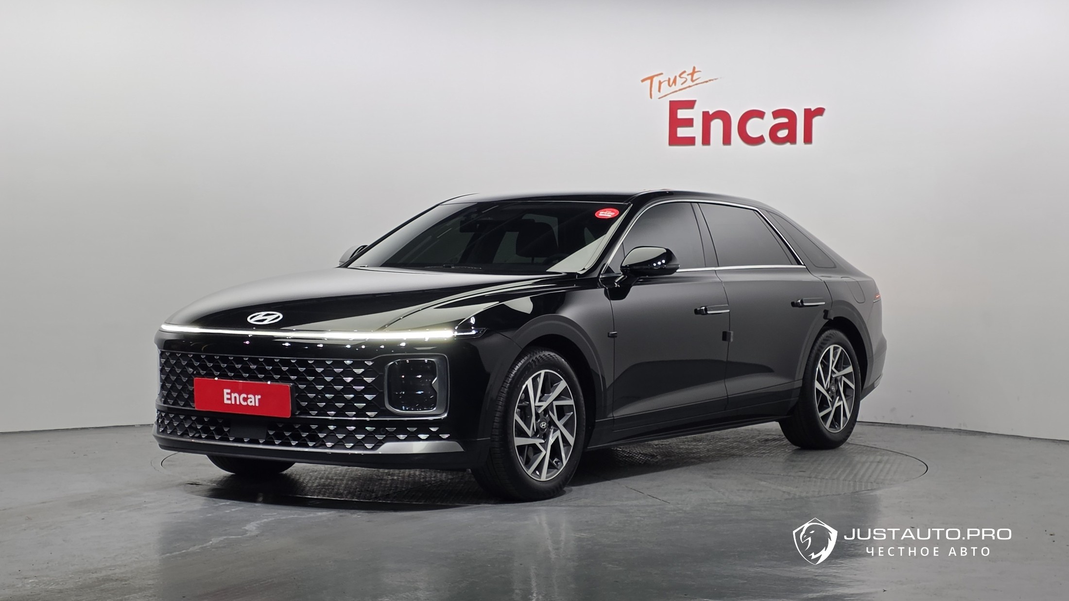 Автомобиль Hyundai Grandeur