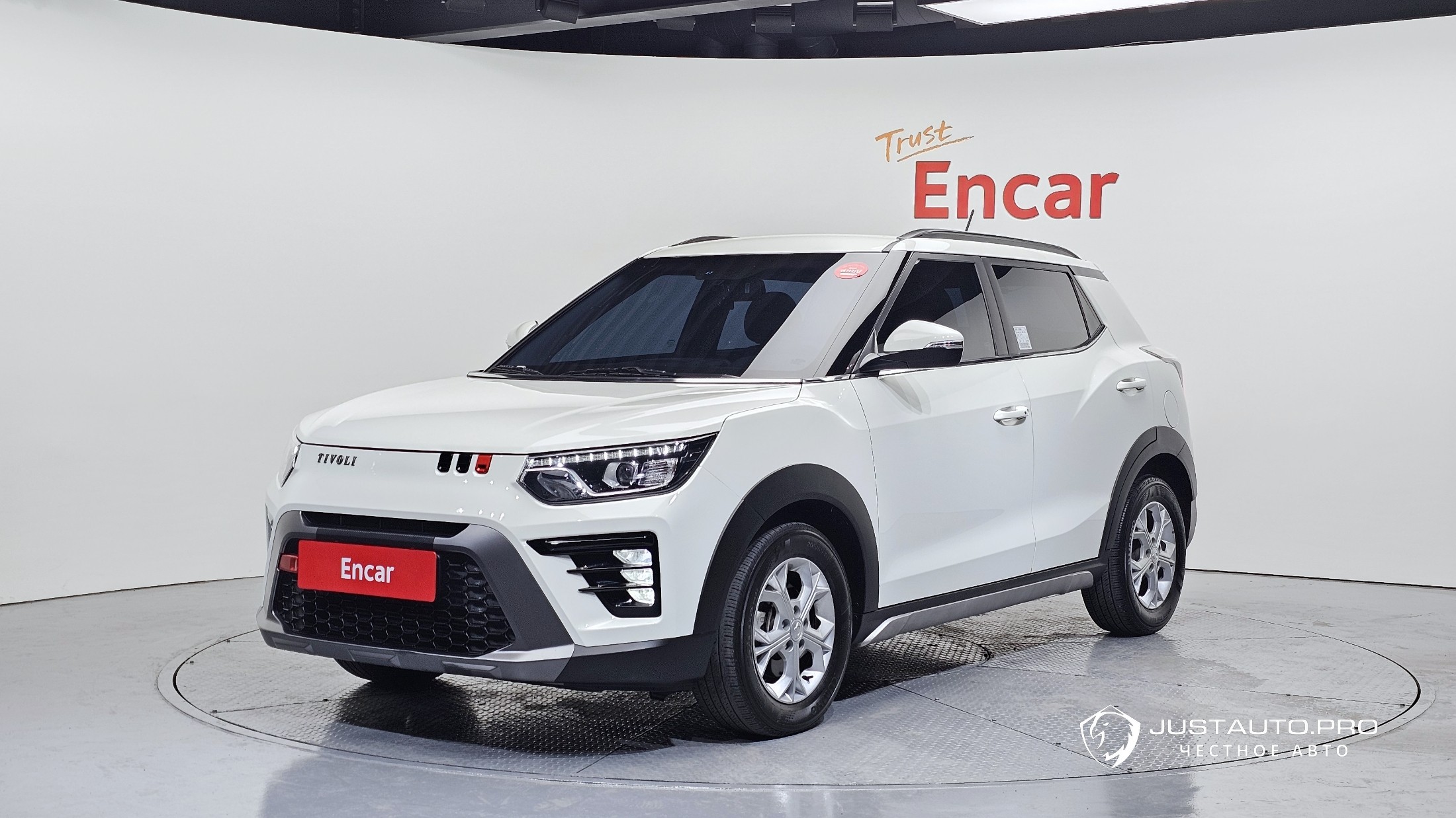 Автомобиль KG_Mobility_Ssangyong TIBOLI