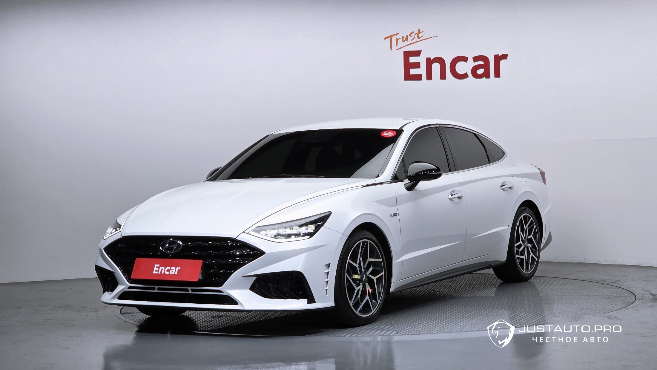 Автомобиль Hyundai Sonata