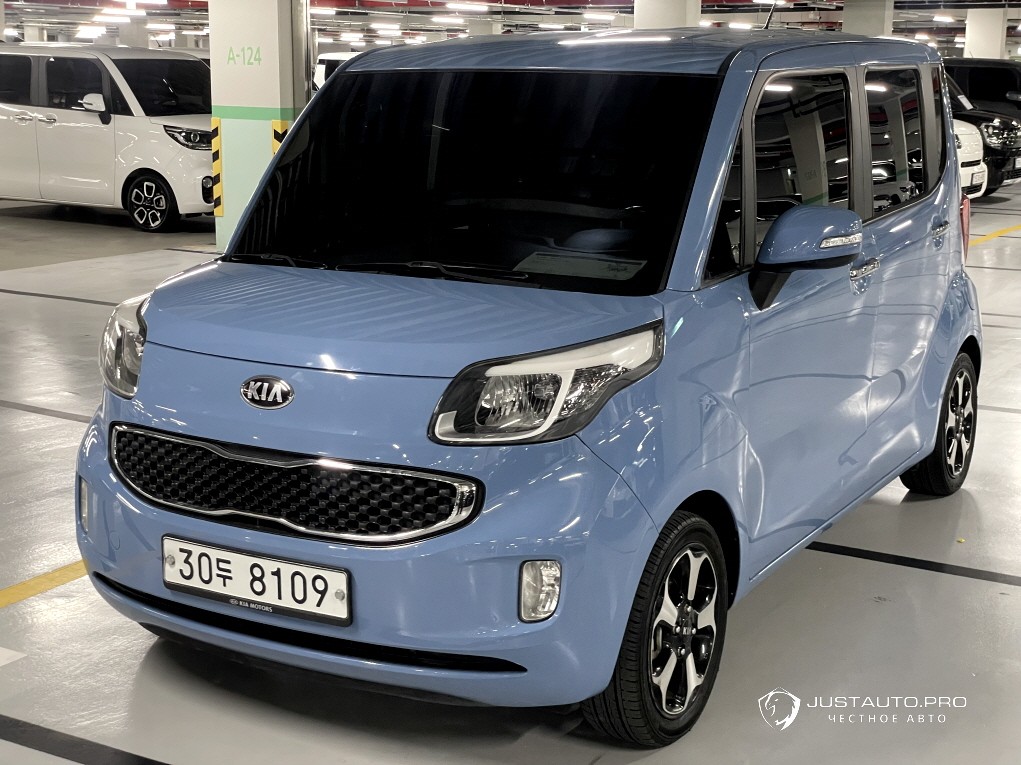 Автомобиль Kia RAY
