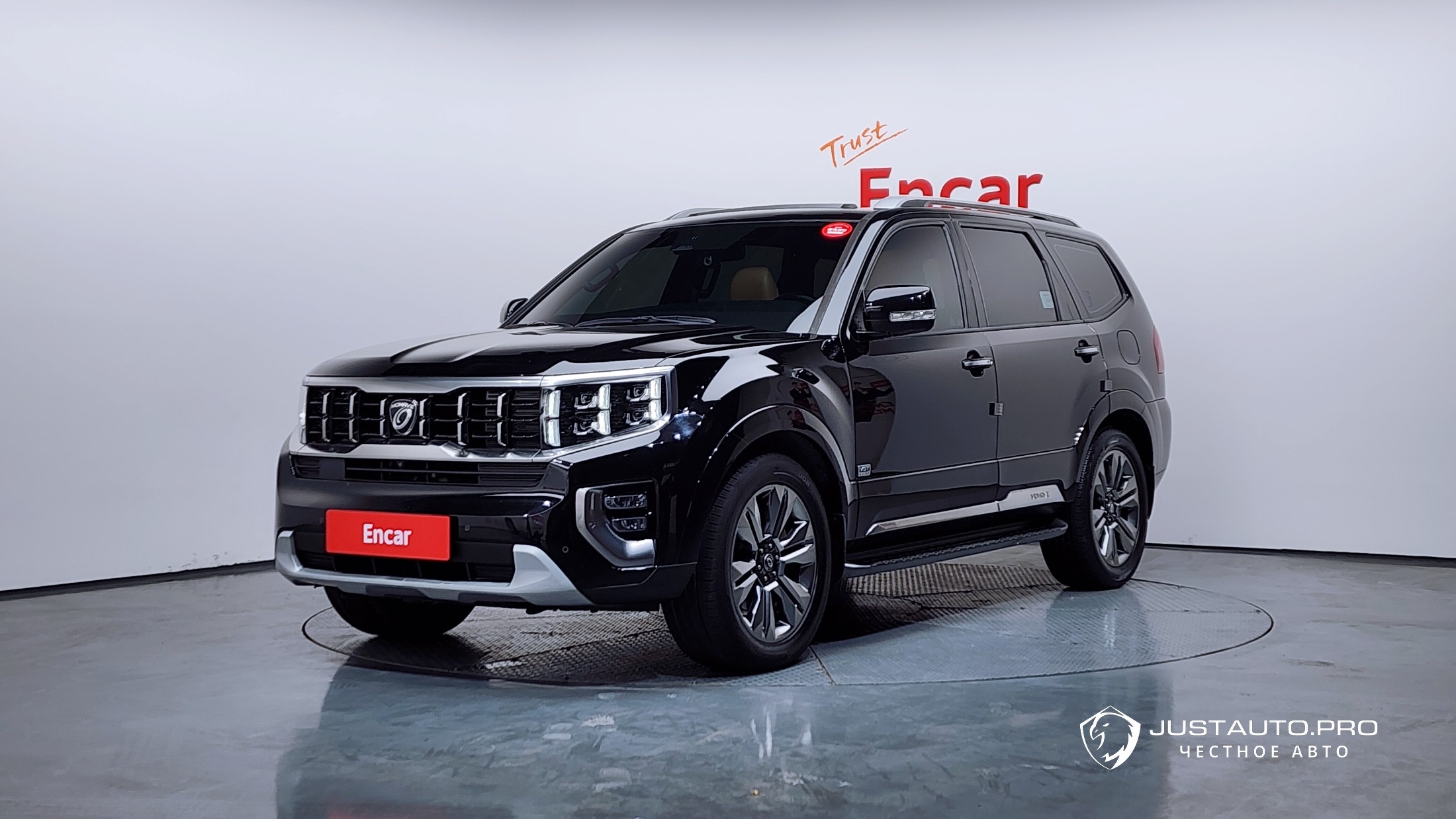 Автомобиль Kia Mohave